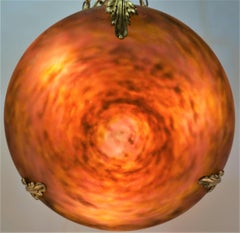 Lustre en verre d'art Daum Nancy