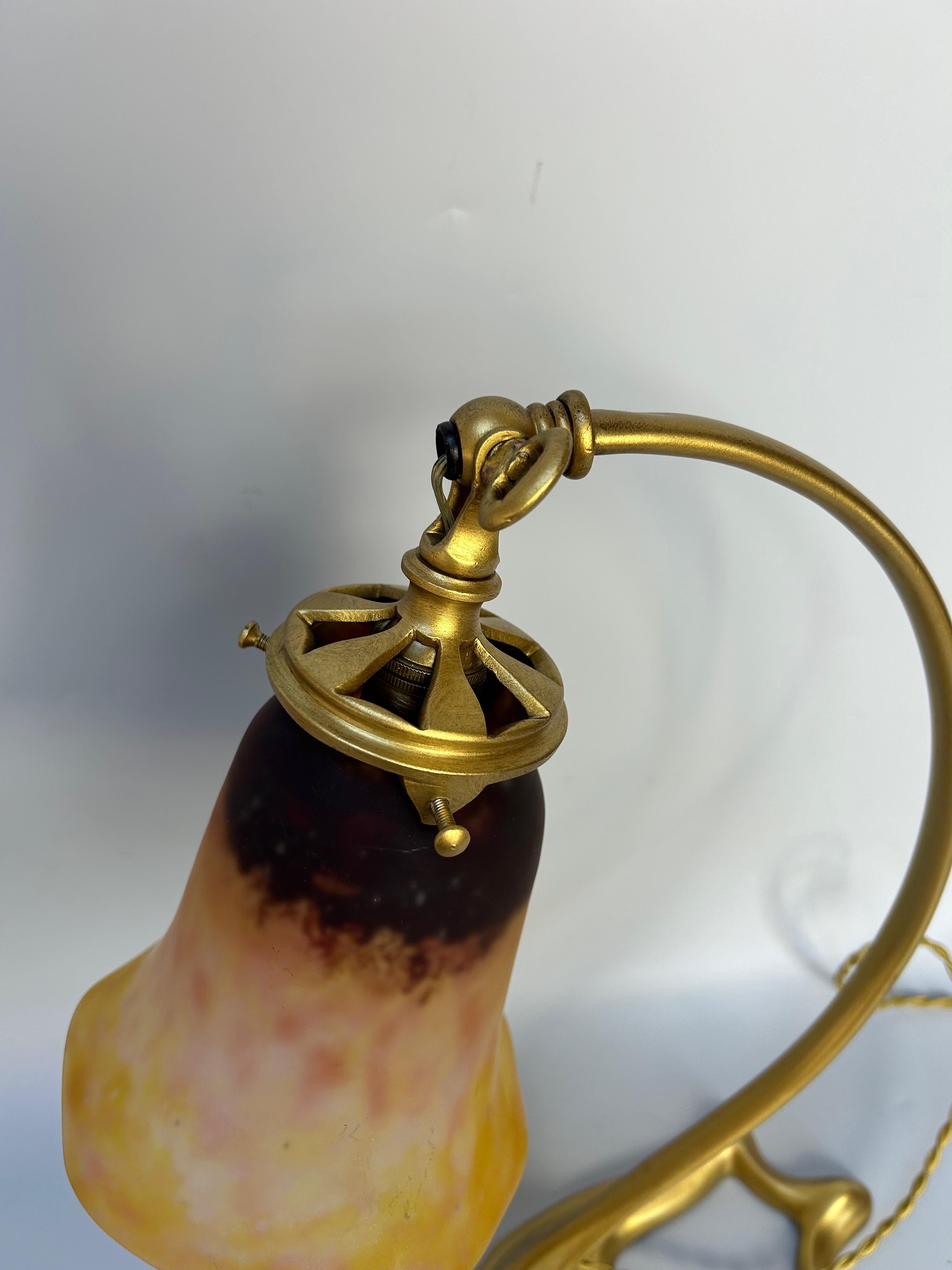 daum nancy lamp
