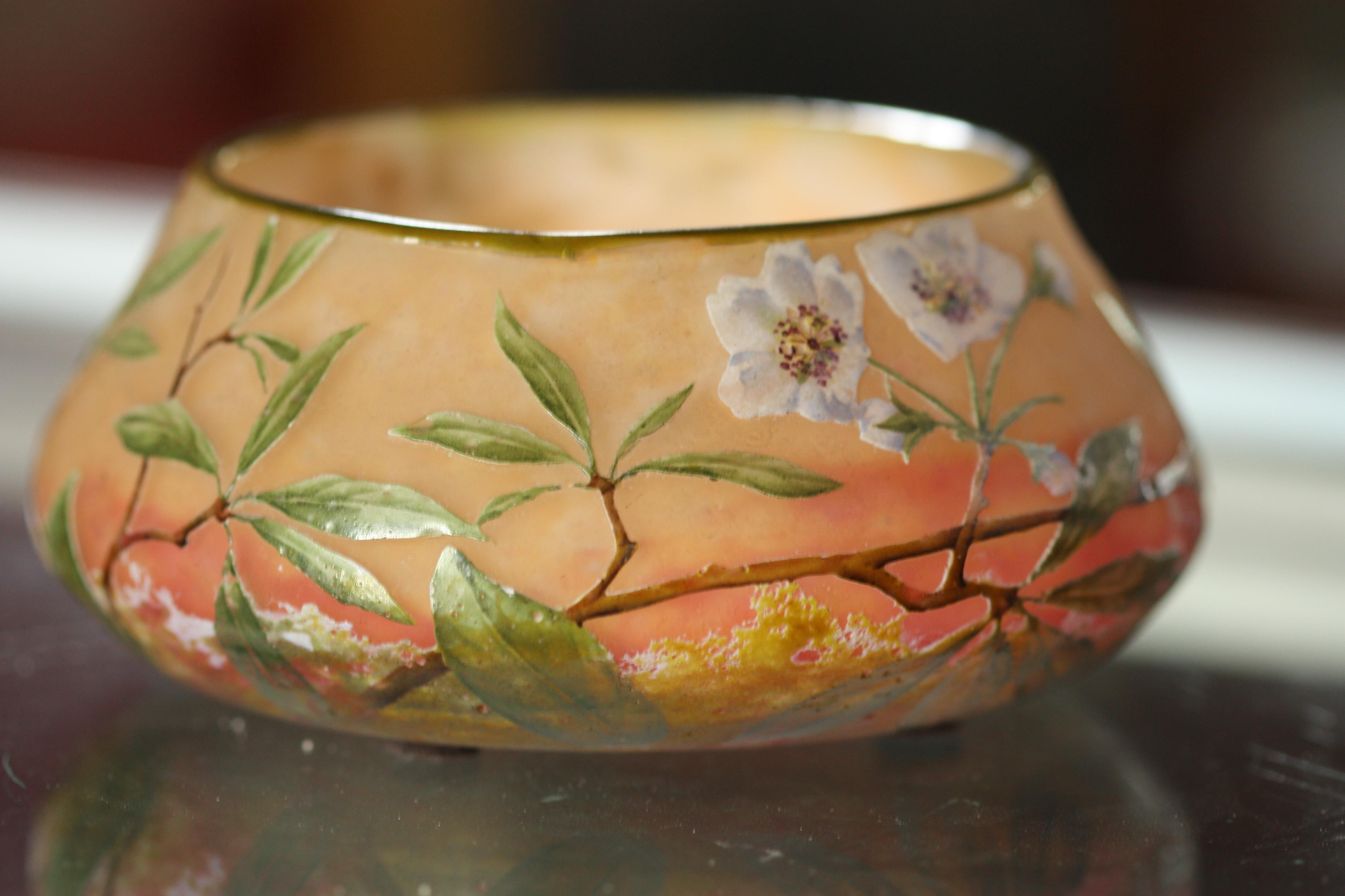 Daum Nancy Cameo glass vase,
France, circa 1910
decorated with white flowers and green leaves on a orange and pink ground
cameo mark Daum Nancy with Lorraine cross
Dimensions:
Width 13.5 cm.
Height
6.0 cm.
Shipping
Free shipping express to