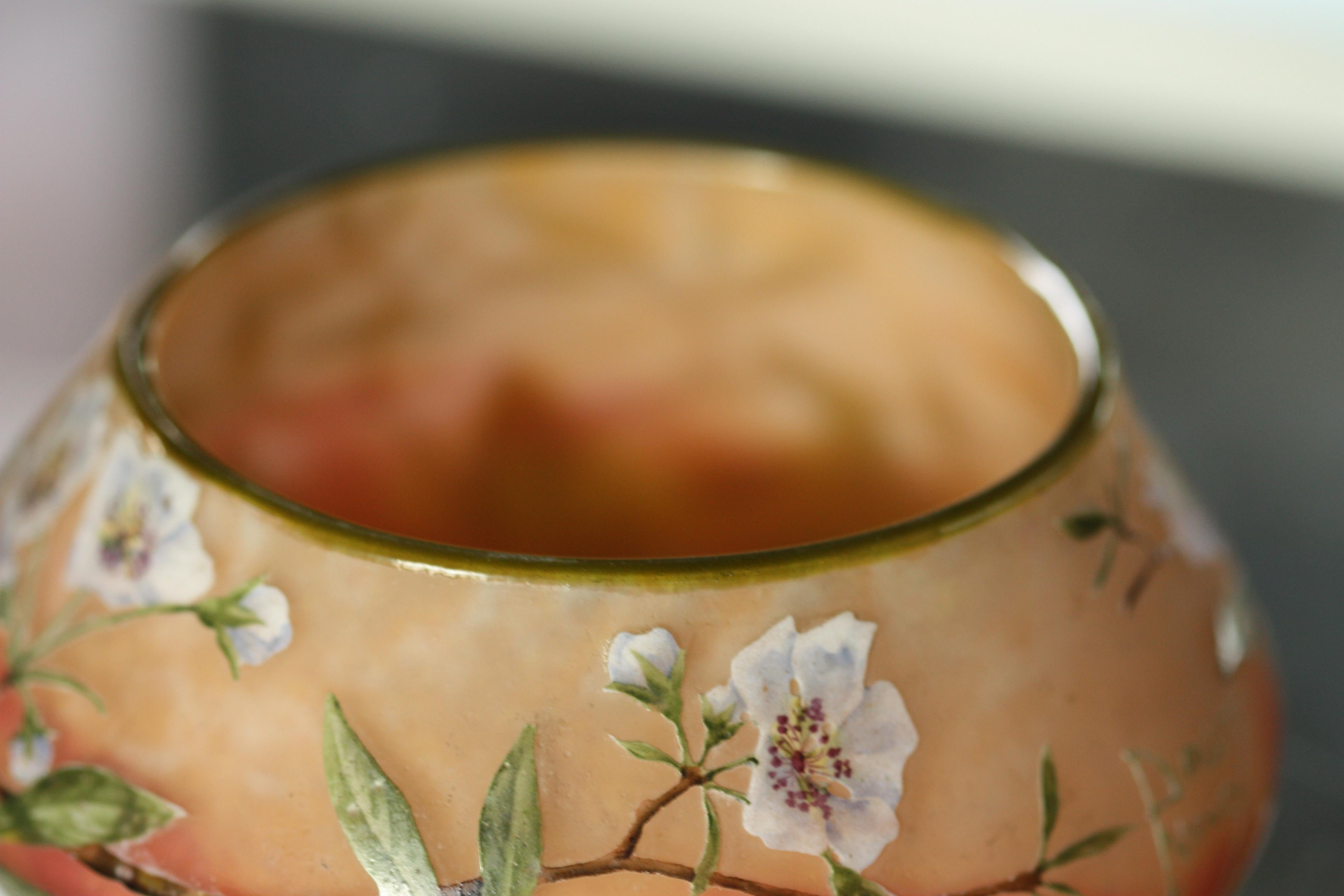 Début du 20ème siècle Vase en verre camée Daum Nancy en vente
