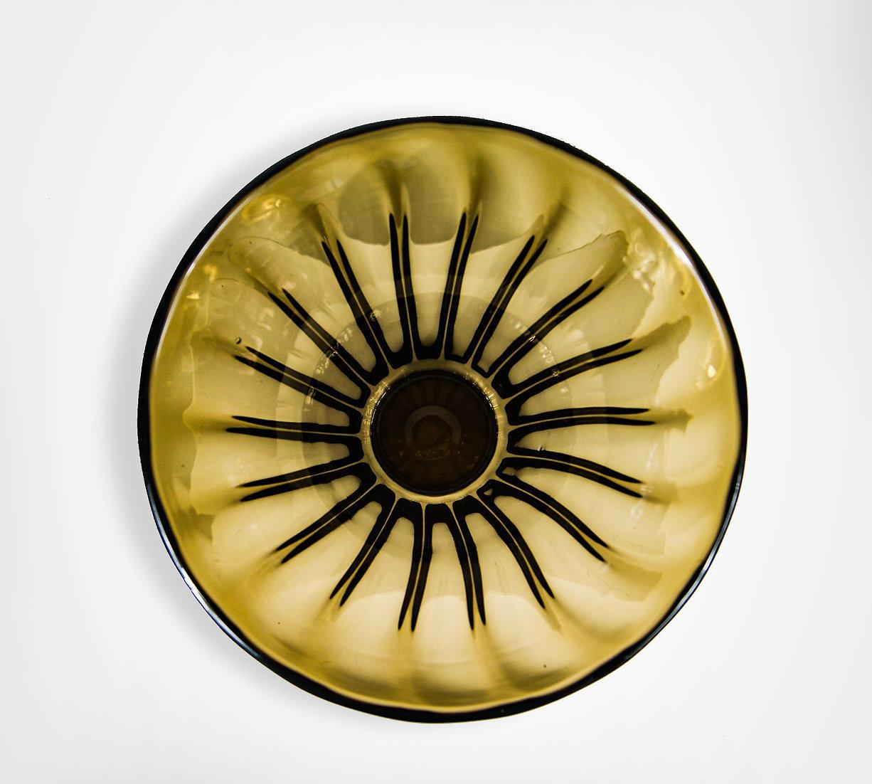 Français Vase en cristal ambré des années 1930 de Daum Nancy France, 4,25 kg en vente