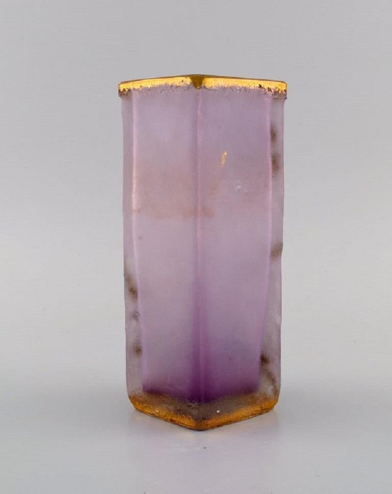 20th Century Daum Nancy, France, Art Nouveau Vase in Pink Mouth-Blown Art Glass