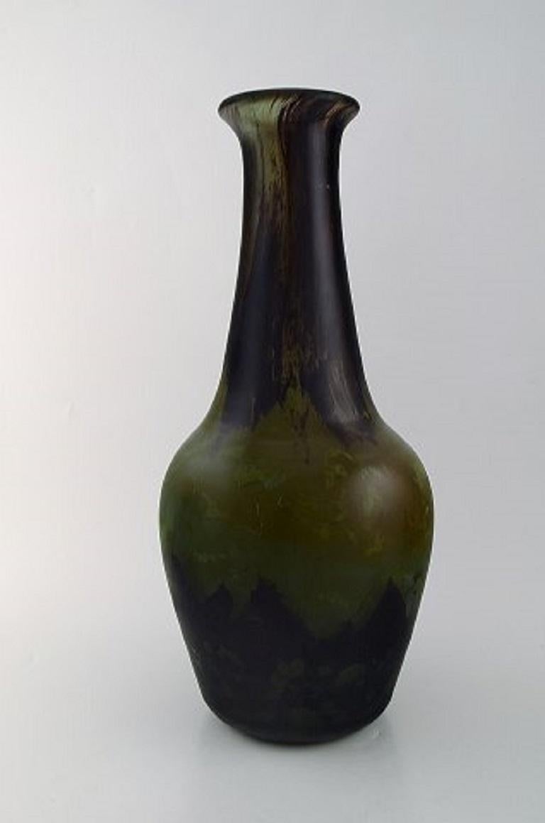Art déco Daum Nancy:: France:: Vase Art Déco colossal en verre d'art soufflé à la bouche:: années 1930-1940 en vente