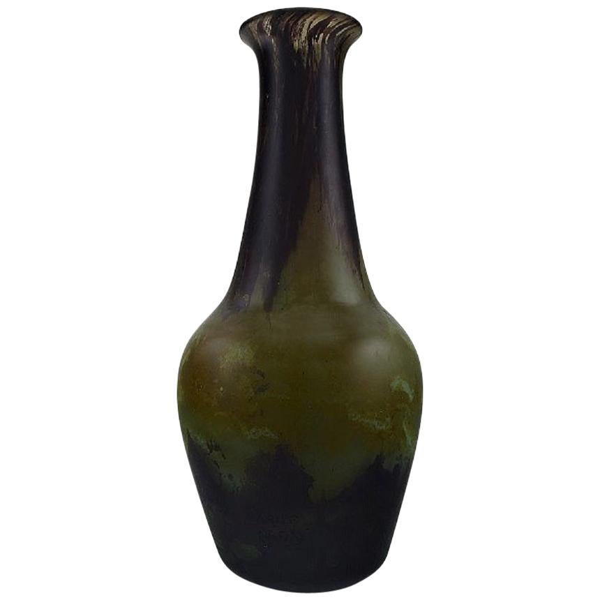 Daum Nancy:: France:: Vase Art Déco colossal en verre d'art soufflé à la bouche:: années 1930-1940