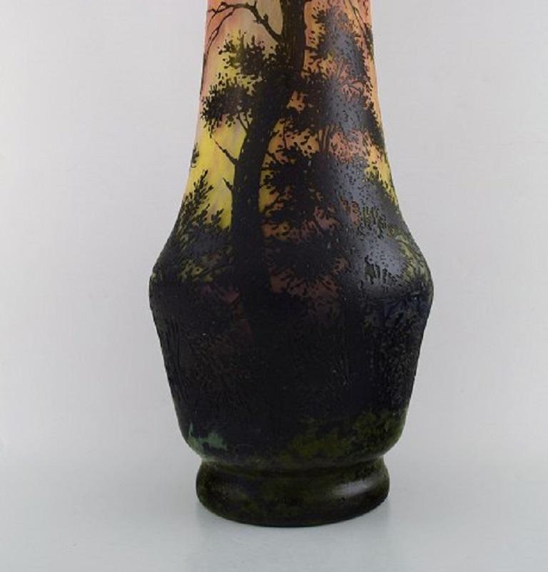 Daum Nancy, France. Colossal Floor Vase in Mouth-Blown Art Glass In Good Condition In Copenhagen, DK