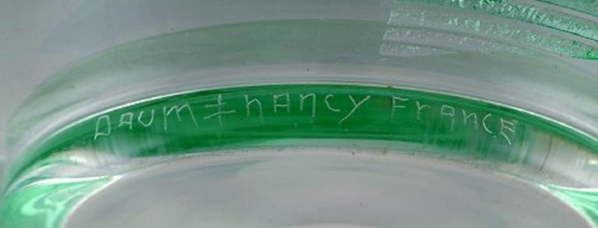 Daum Nancy, Francia, Gran Plato Redondo Art Decó en Vidrio Artístico Soplado a Boca mediados del siglo XX en venta