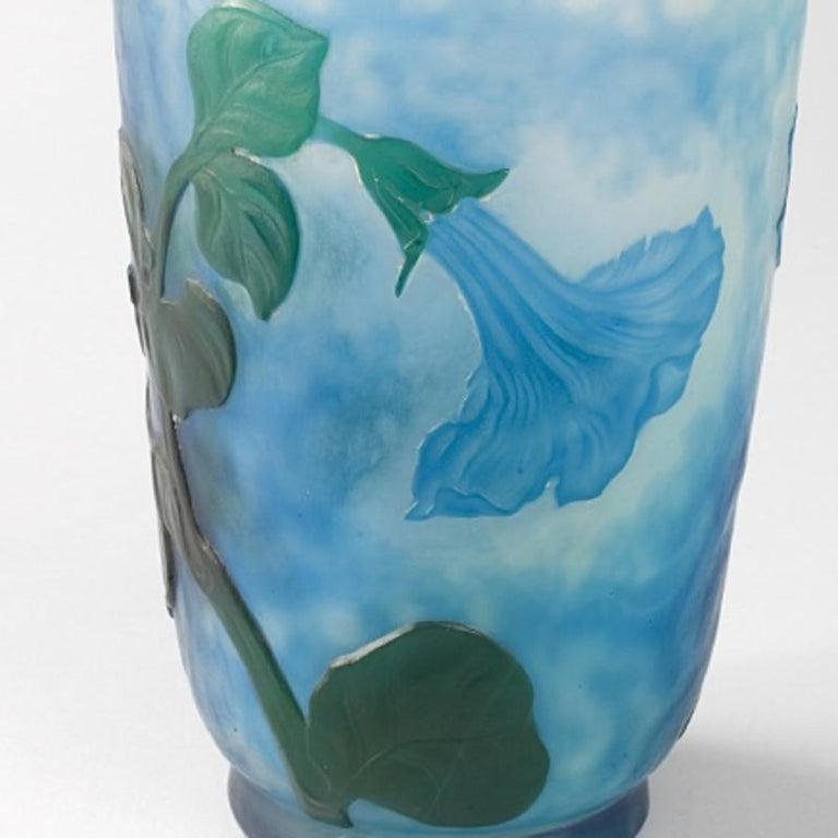 Daum Nancy French Art Nouveau Cameo Glass Vase For Sale at 1stDibs daum art nouveau, daum