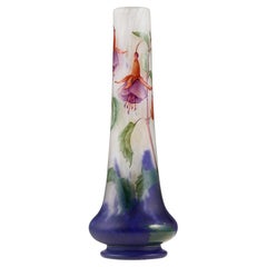 Daum Nancy Fuchsia Vase