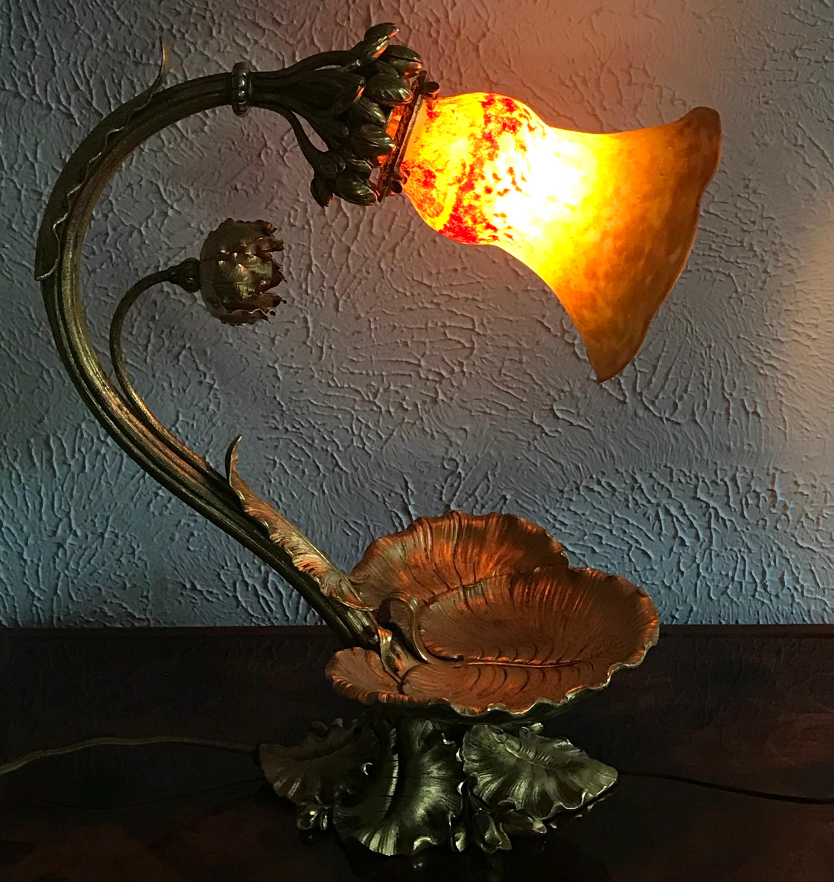 Lampe Art nouveau en bronze doré Daum Nancy en vente 5