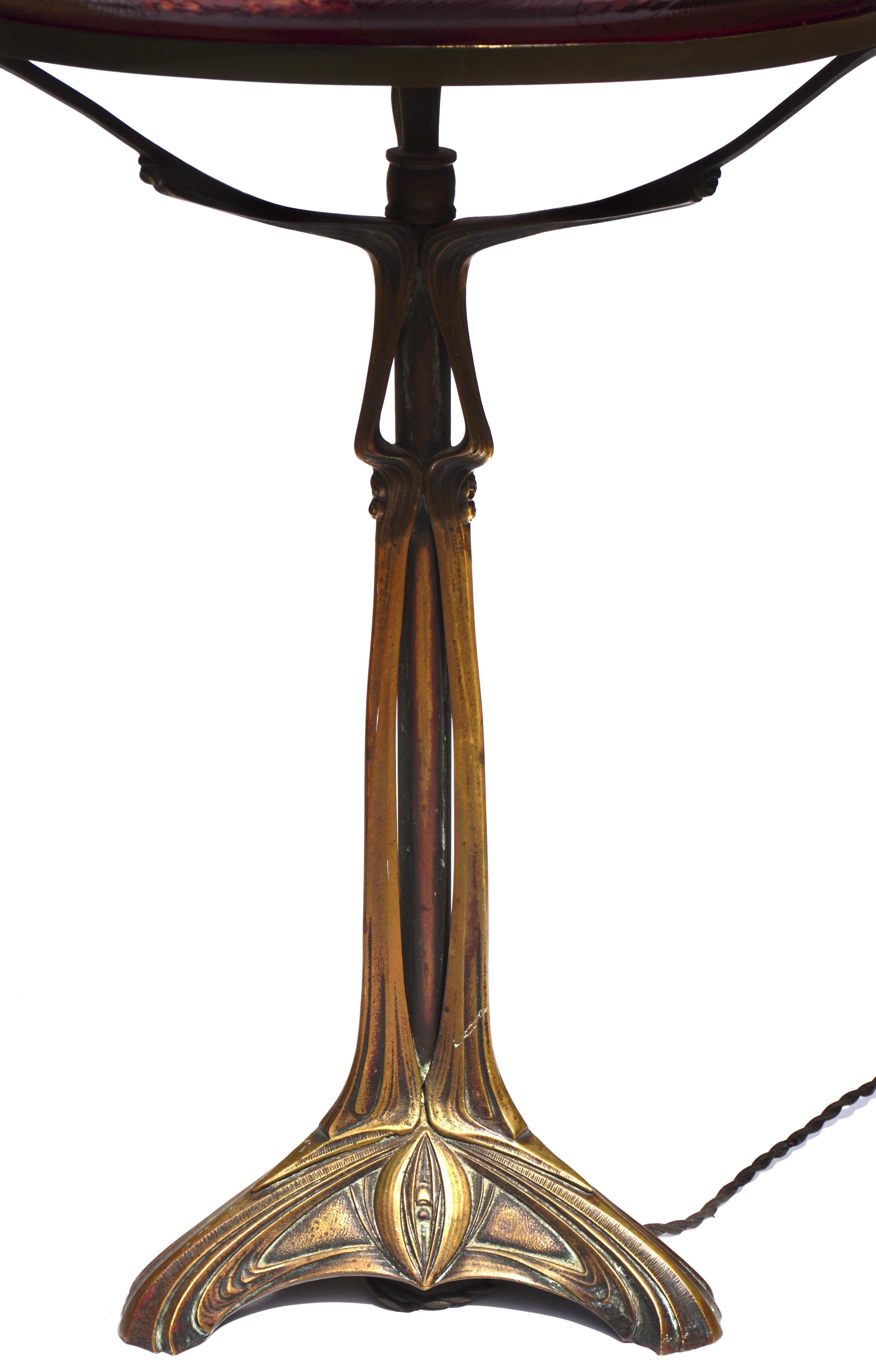 Early 20th Century Daum Nancy Gingko Martele Art Nouveau Lamp