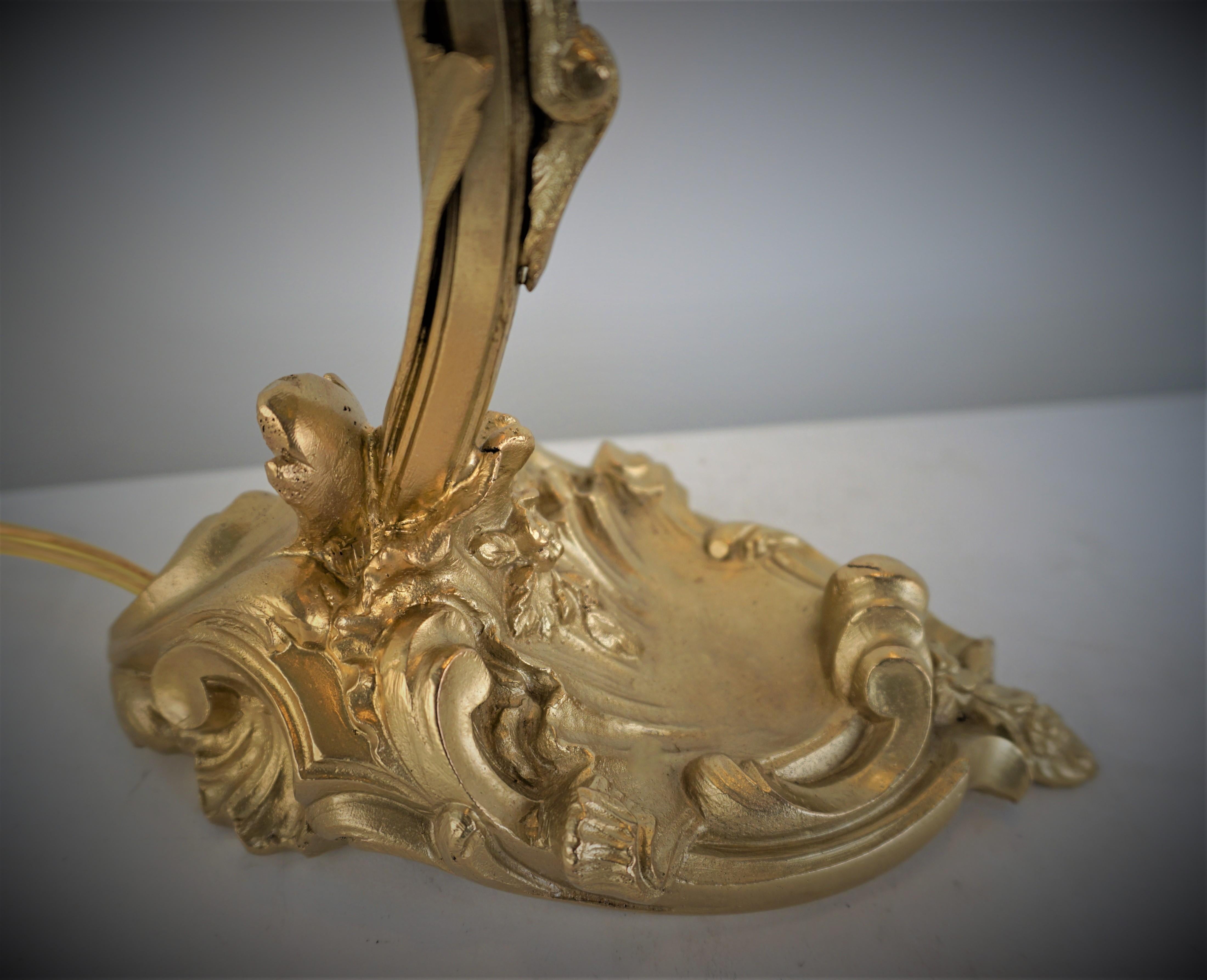 Daum Nancy Glass Art Nouveau Bronze Table Lamp For Sale 1