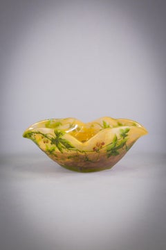 Daum Nancy Glass Bowl with Applied Fruit Decoration, circa 1900