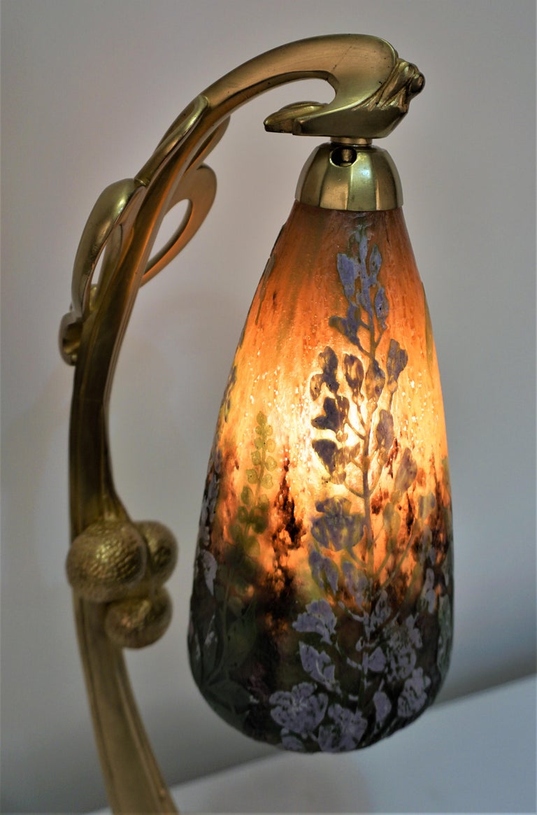 French Daum Nancy Glass Dore Bronze Art Nouveau Table Lamp For Sale