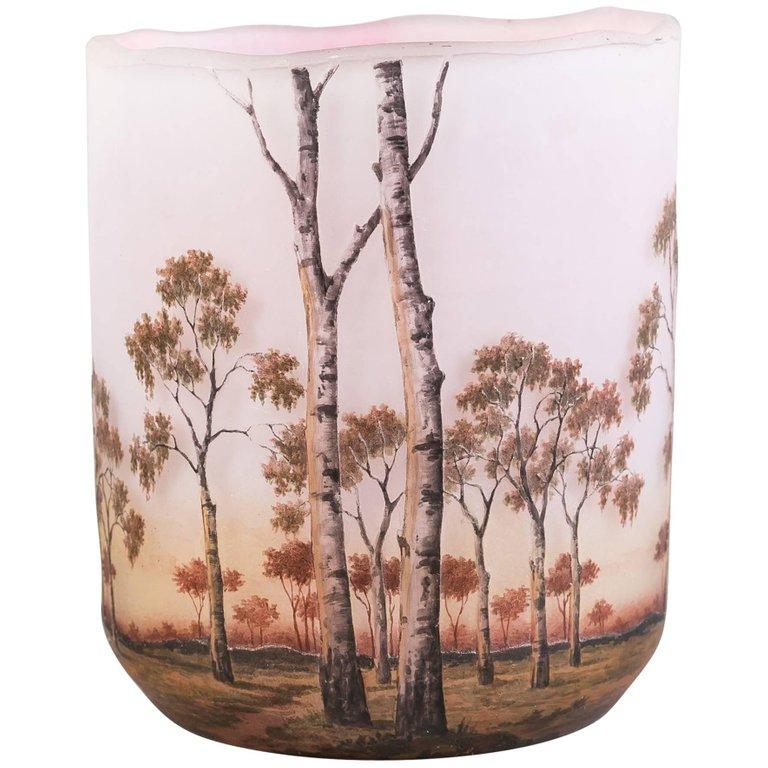 Vase de paysage Daum Nancy, datant d'environ 1910 Bon état - En vente à New York, NY
