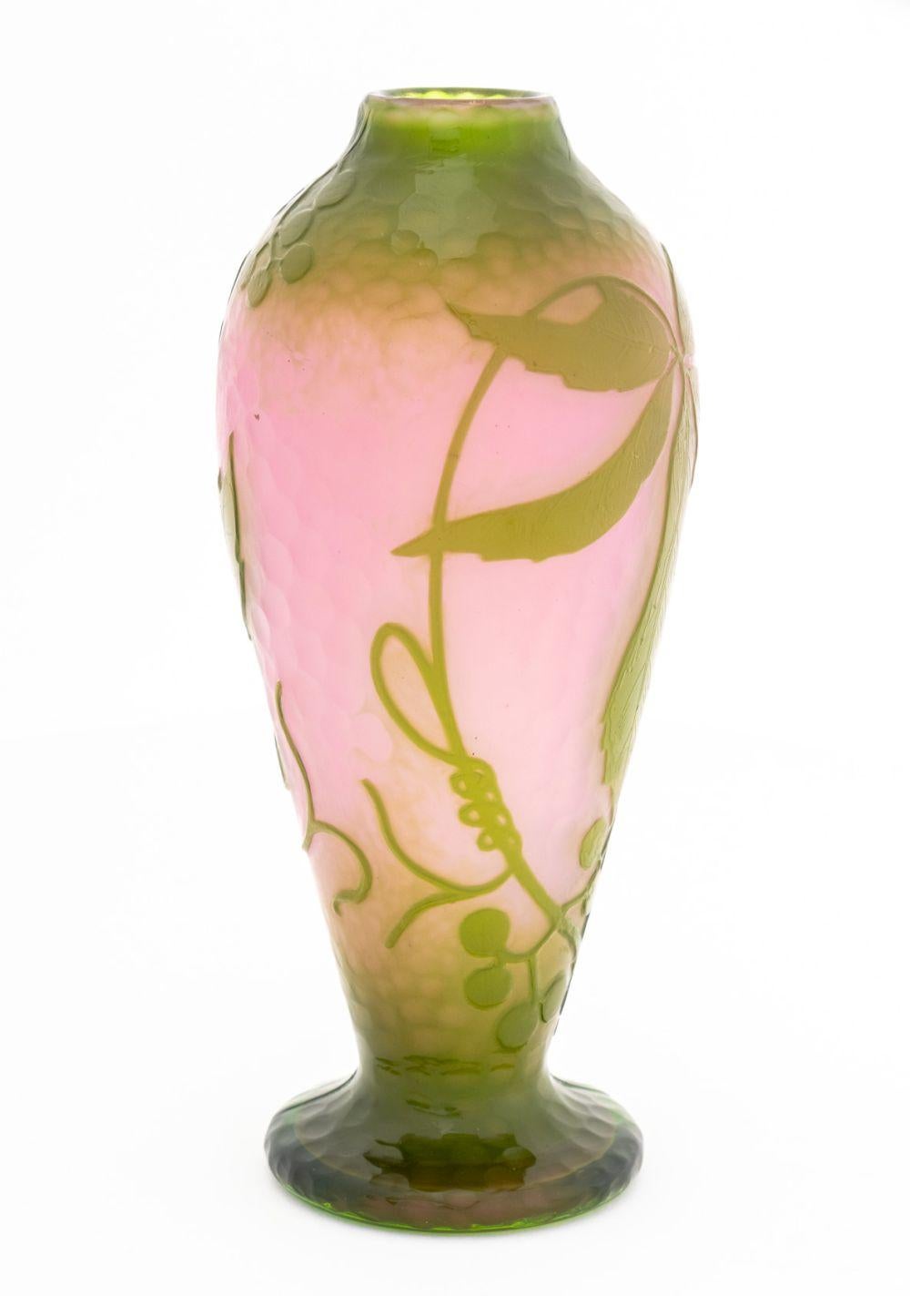 Daum Nancy Martele Ovoid Glass Vase, 1919-1923 in vendita 1