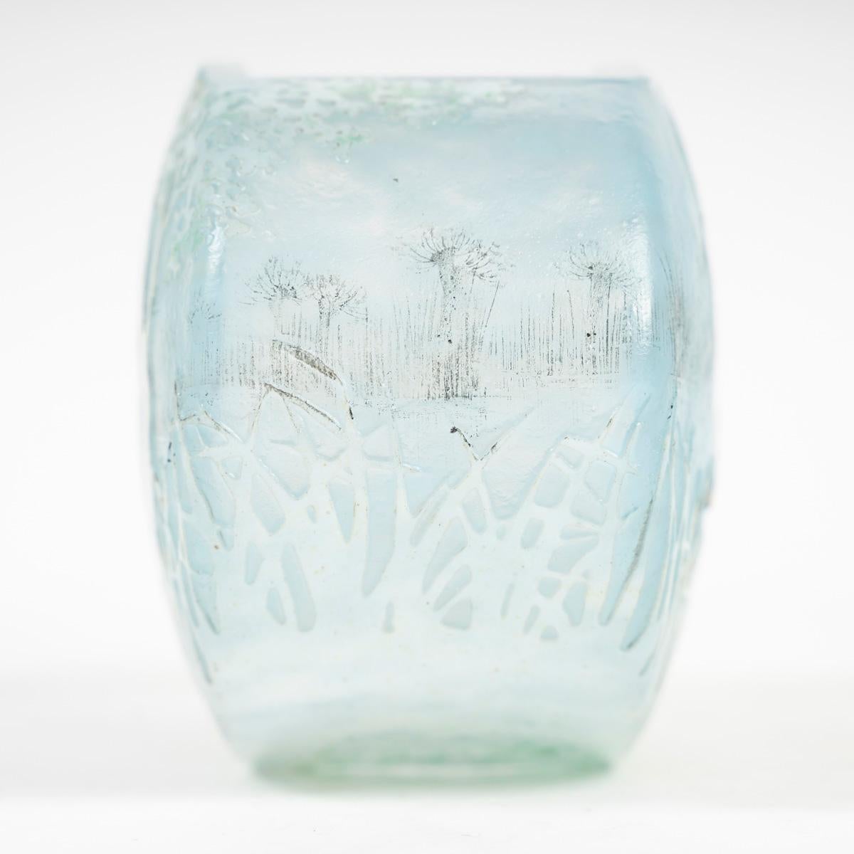 Enameled Daum Nancy - Rare Jardinière-shaped Vase With Swan Decor, Art Nouveau Glass For Sale