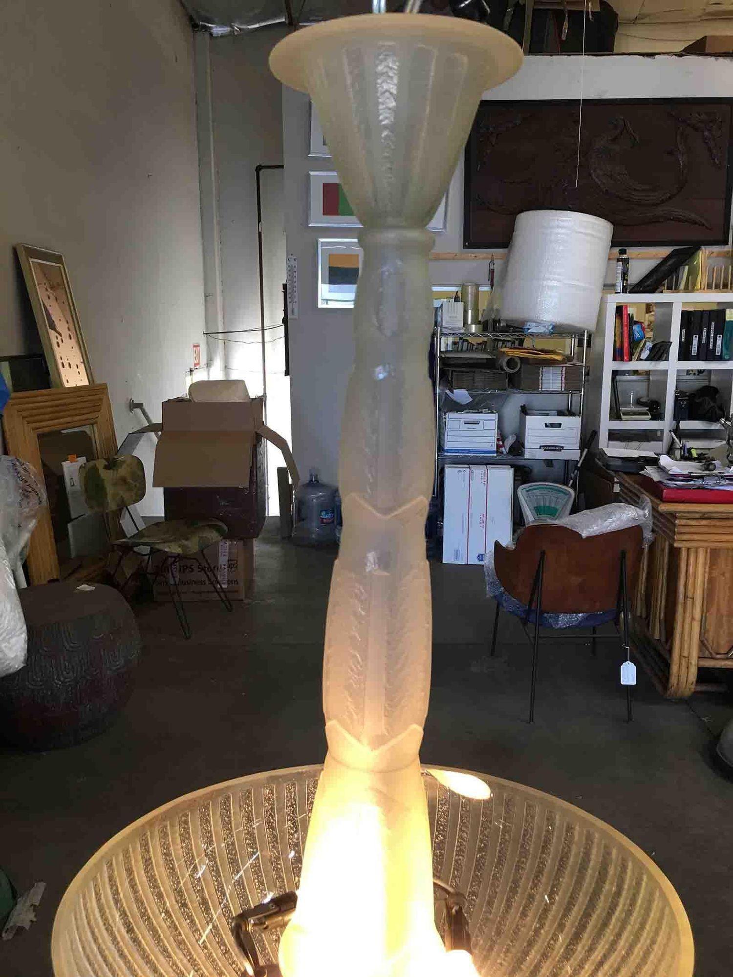Fine XX secolo Lampadario Art Deco Daum stile Nancy in vetro smerigliato in vendita