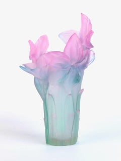 Vase Amaryllis de Daum, signé Daum, numéro 94