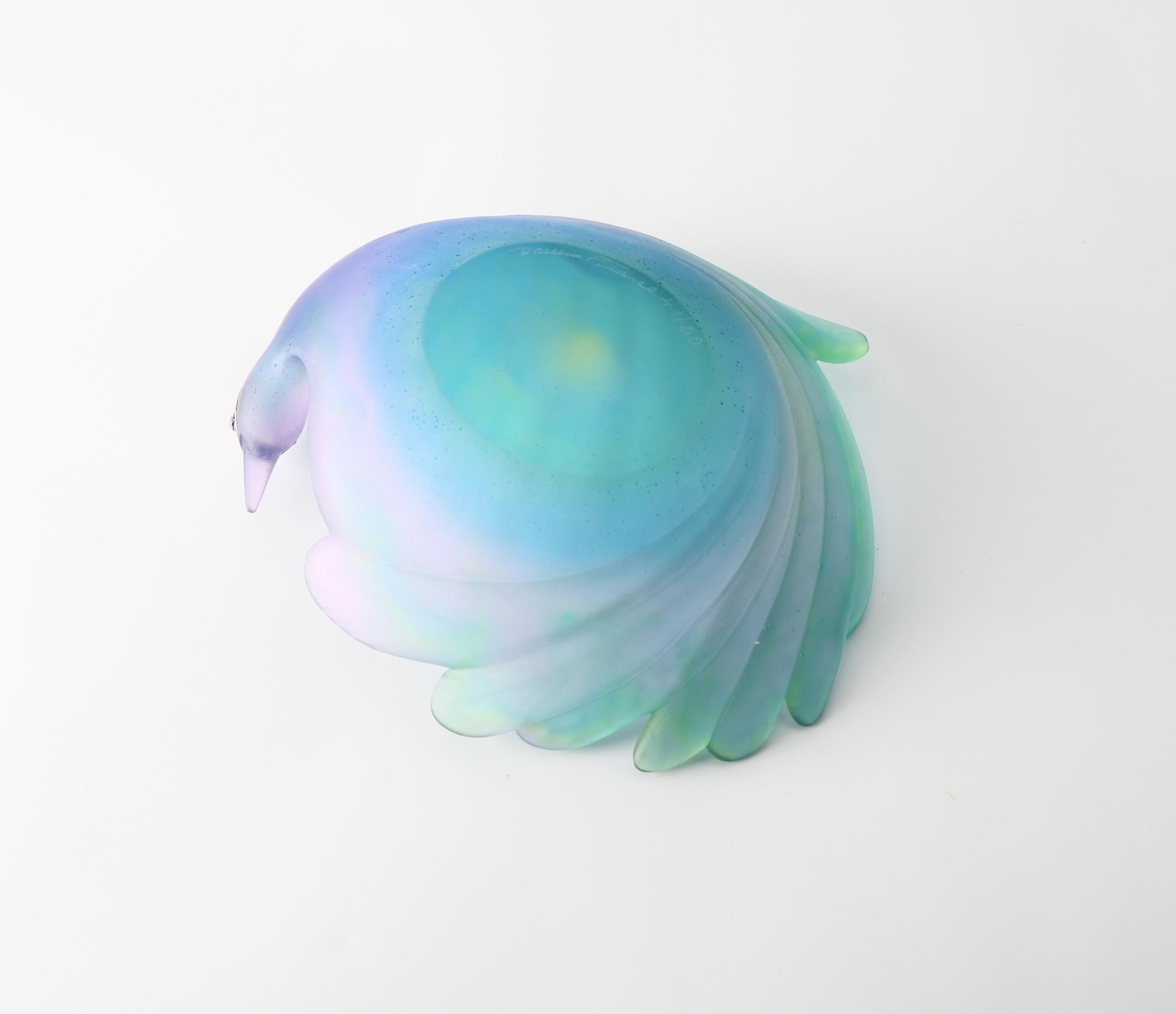 XXI secolo e contemporaneo Ciotola Jewell Daum Pate de Verre Bird of Paradise.  Raro. Edizione limitata, 41/50 in vendita
