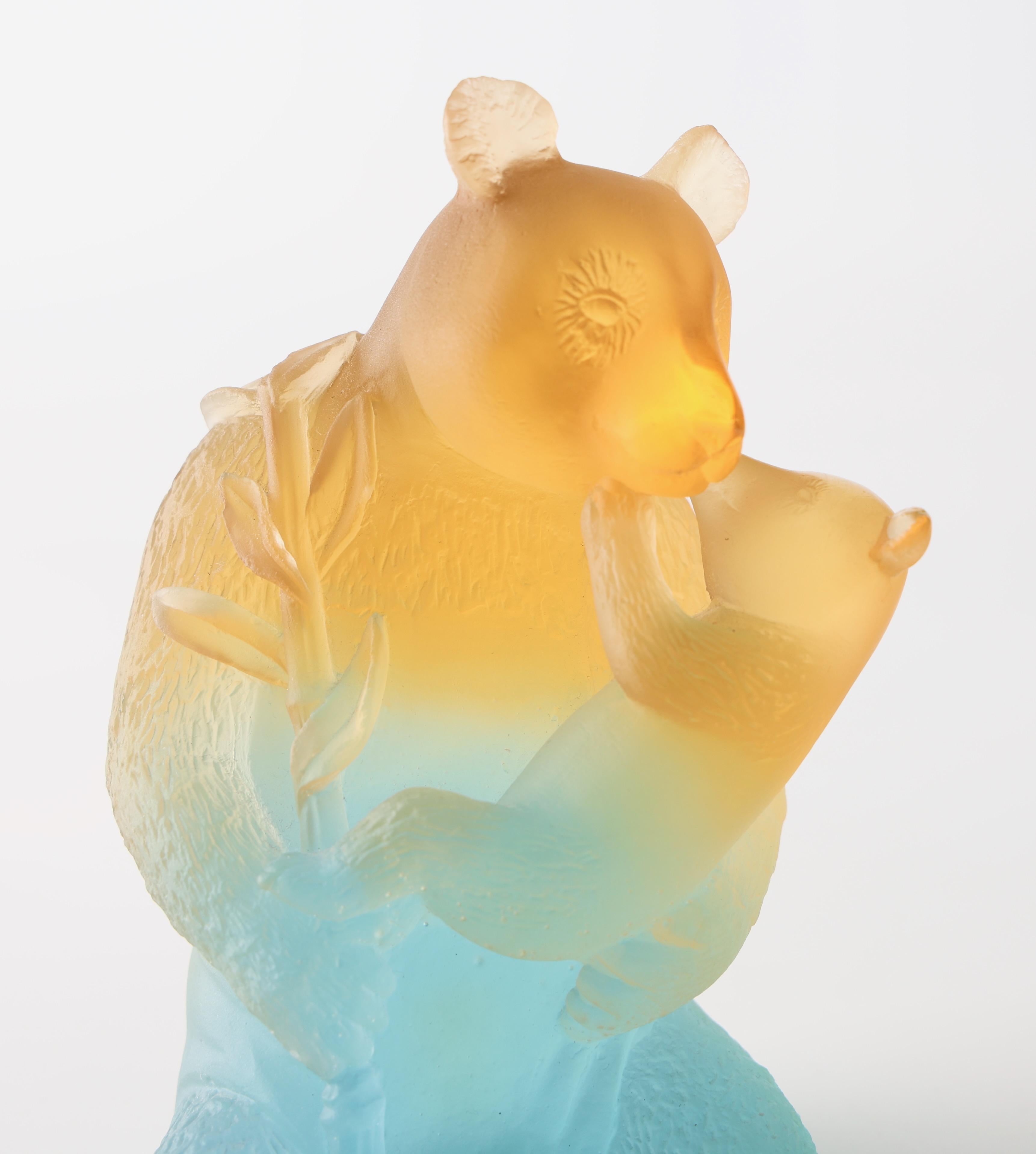Daum Pate de Verre Pandas Love, Firmato Daum, Francia Numero 230 In condizioni Nuovo in vendita a Lexington, KY