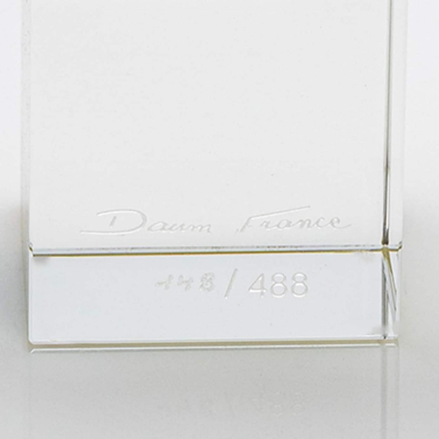 Escultura Taoísta Daum Pate de Verre Sage, Francia finales del siglo XX en venta