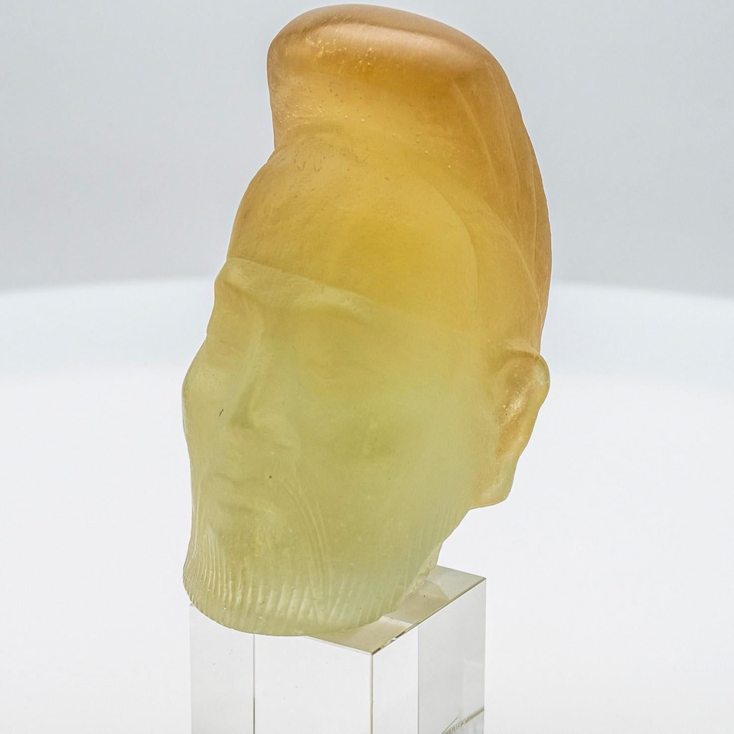 Escultura Taoísta Daum Pate de Verre Sage, Francia Vidrio artístico en venta