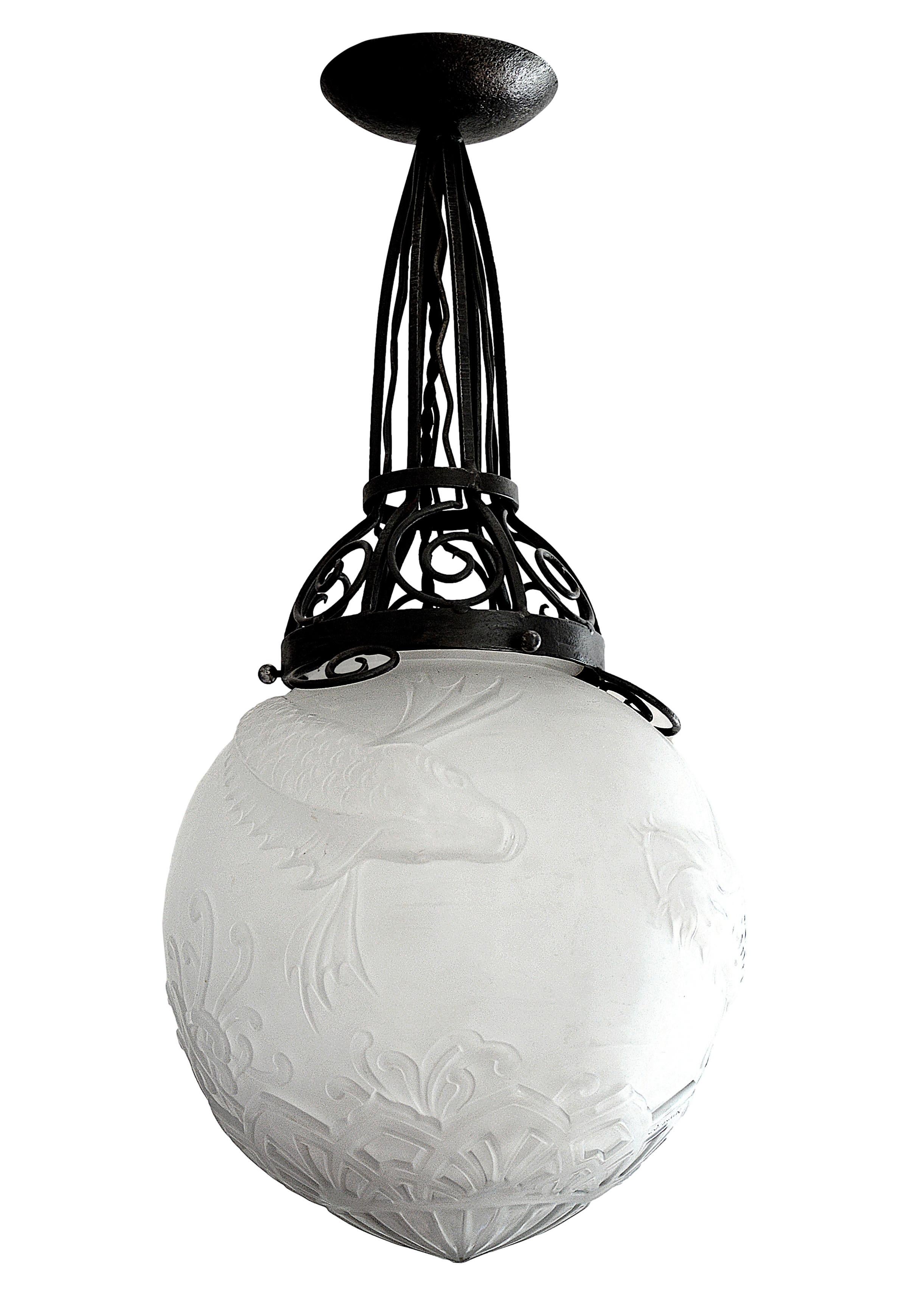 Glass Daum Pierre D'Avesn Rare Large Art Deco Fish Pendant Chandelier, 1920 For Sale