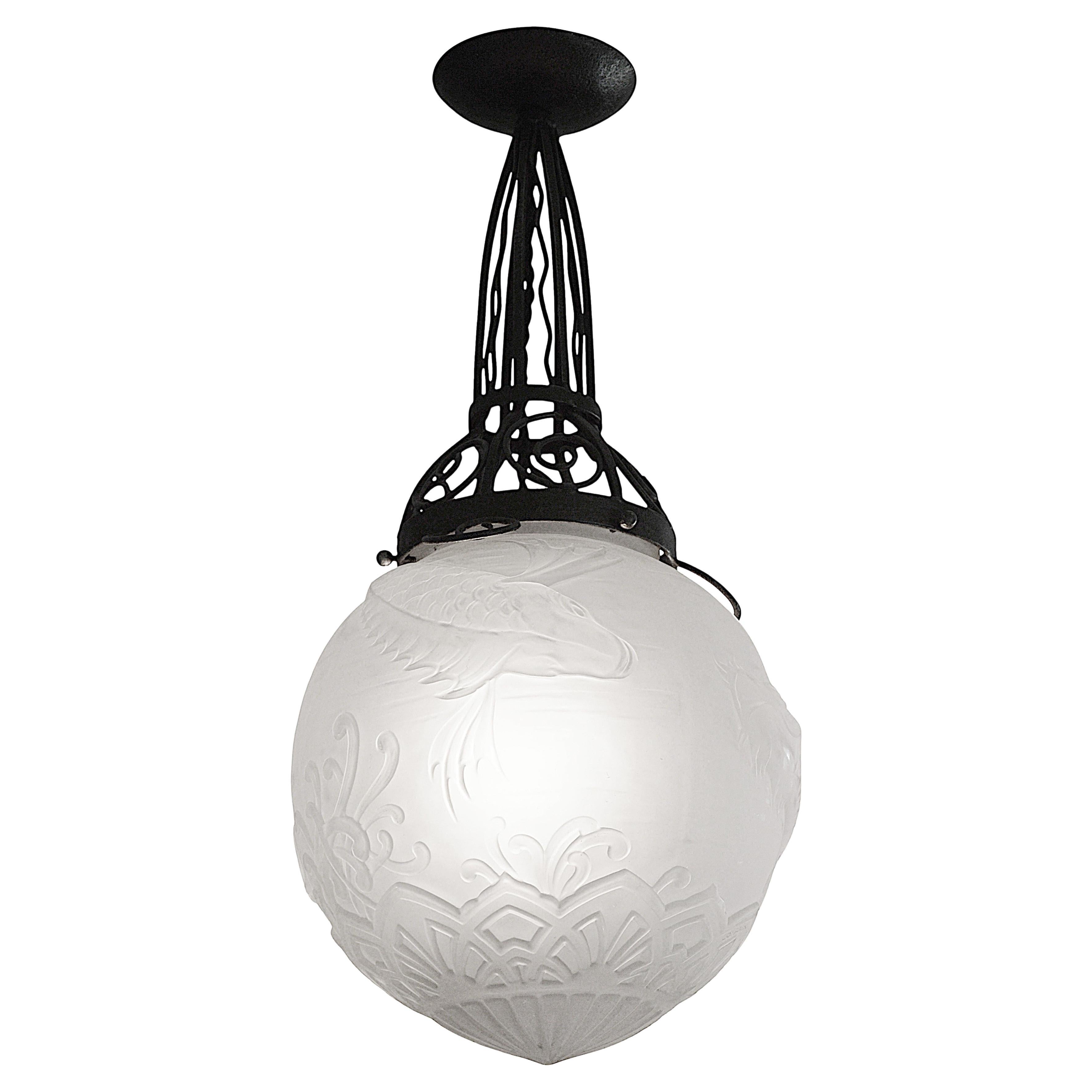 Daum Pierre D'Avesn Rare Large Art Deco Fish Pendant Chandelier, 1920 For Sale
