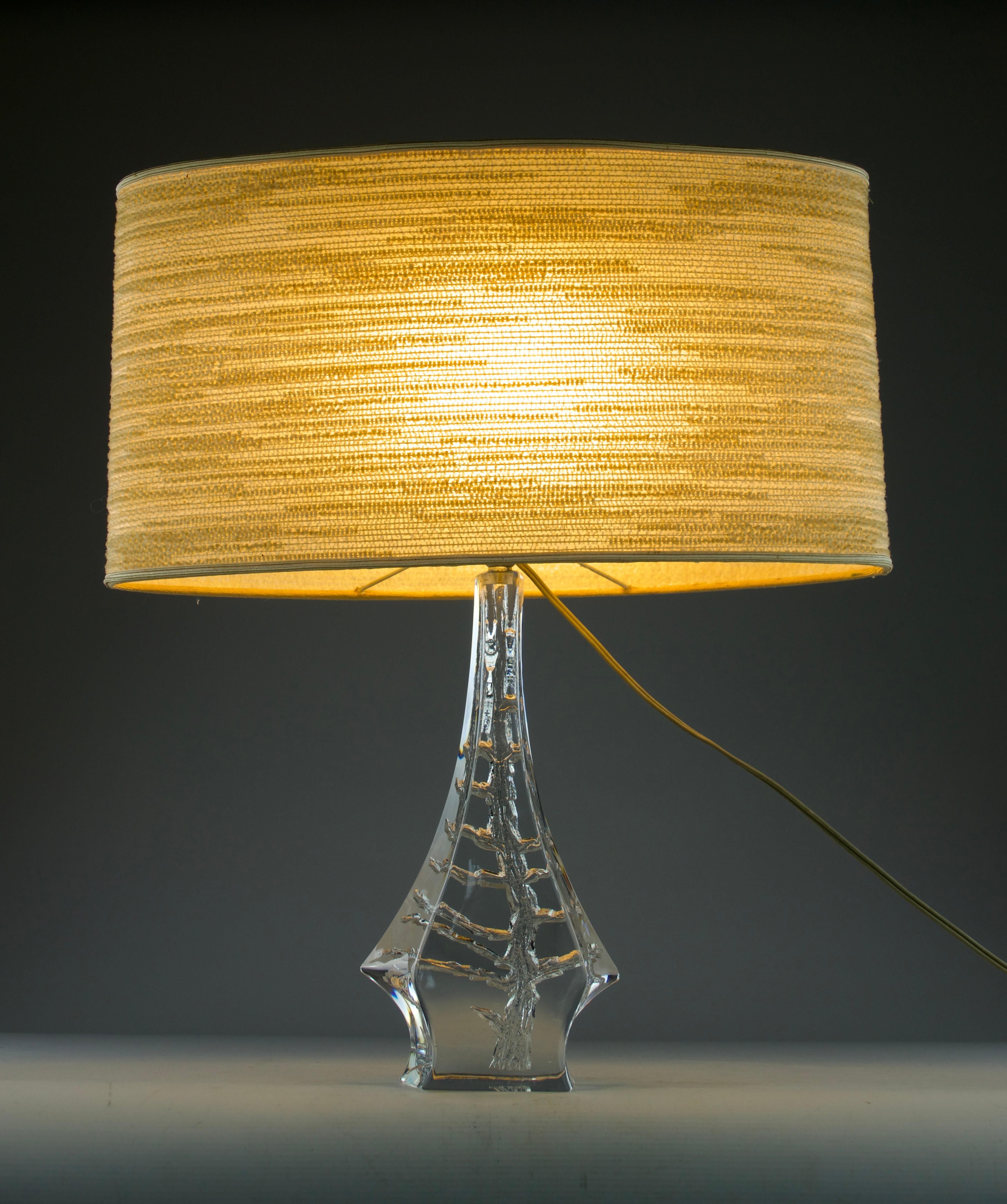 Daum, Pine Tree Crystal Table Lamp, France 1970s For Sale 2