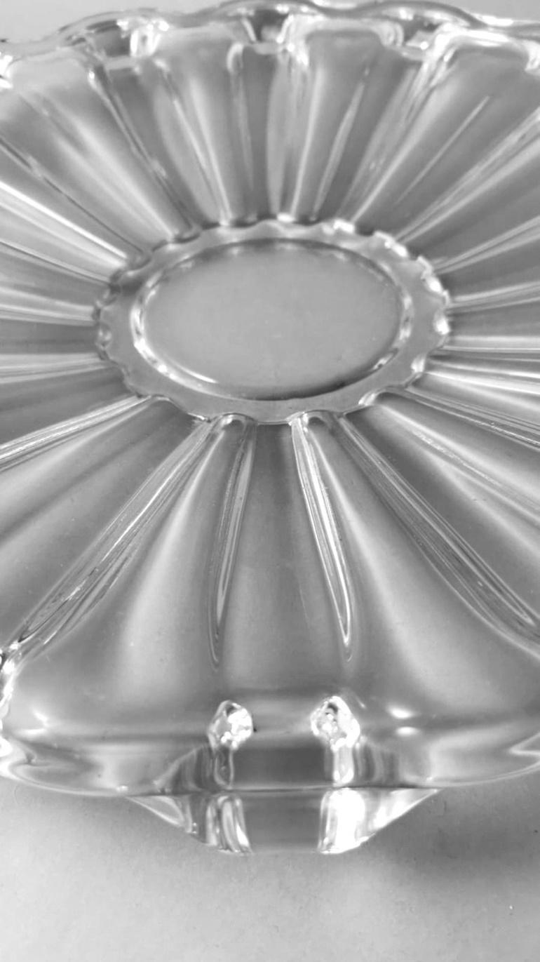 Runder französischer Kristall-Tisch-Tafelaufsatz von Daum im Angebot 3