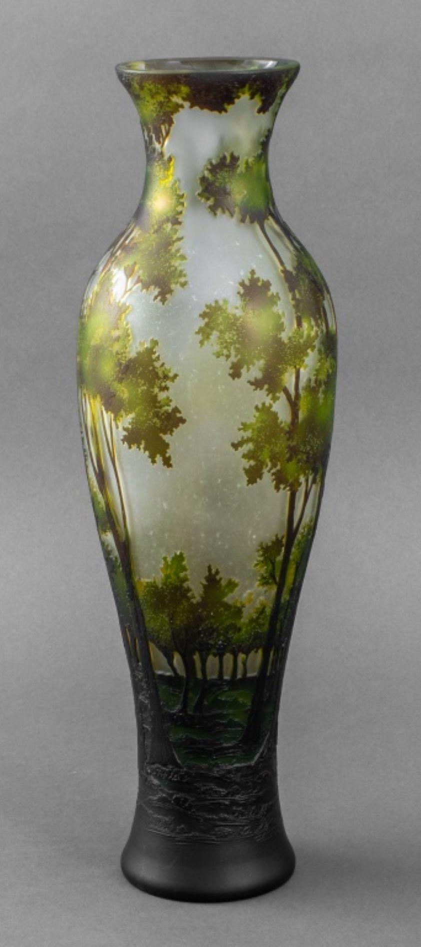 Daum Style Cameo Glass Vase For Sale 1
