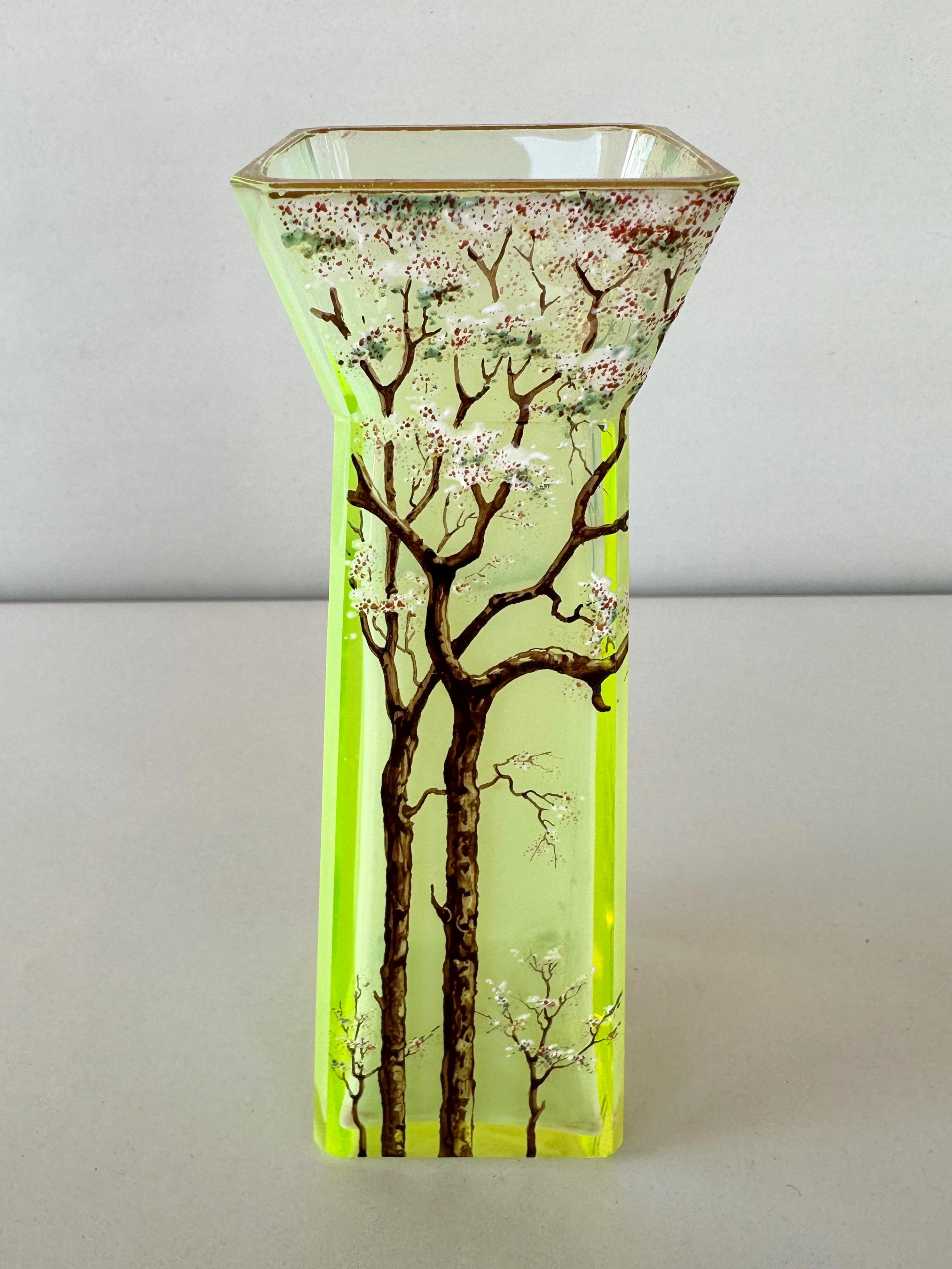 Daum-Style Cherry Tree Motif Hand-Painted Vaseline Glass Vase, circa 1900 3