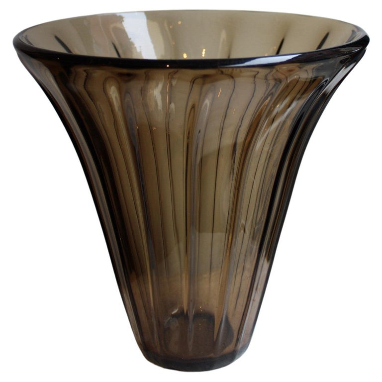 Daum vase, signed Daum Nancy France, 20th century For Sale at 1stDibs