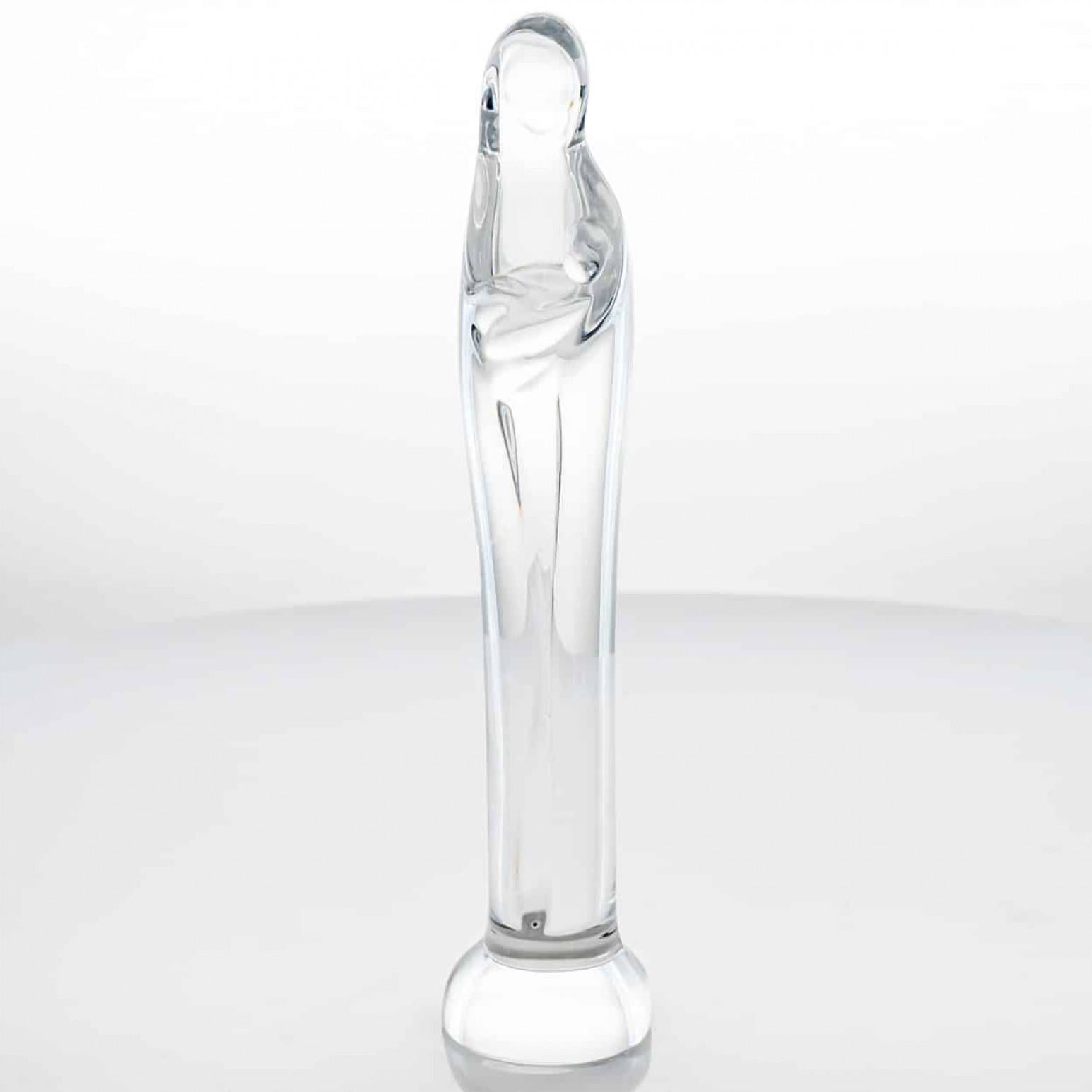 Francese Daum Virgin And Child, France, 1970 in vendita