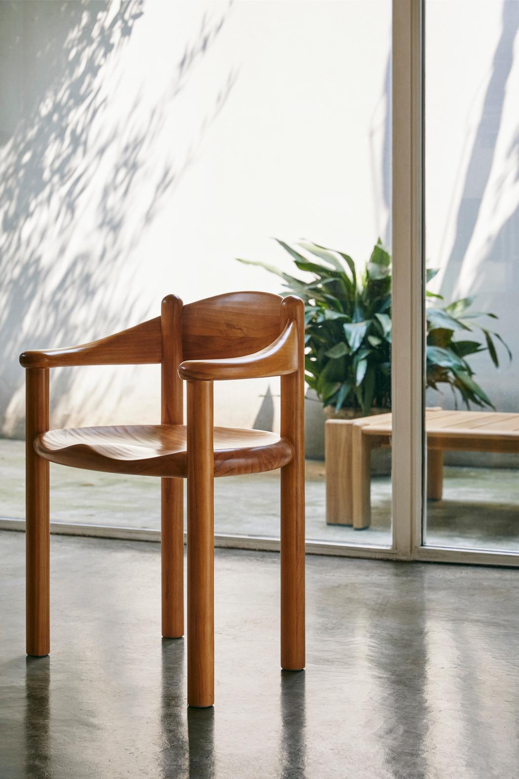Daumiller Dining Armchair in Golden Pine for GUBI For Sale 1
