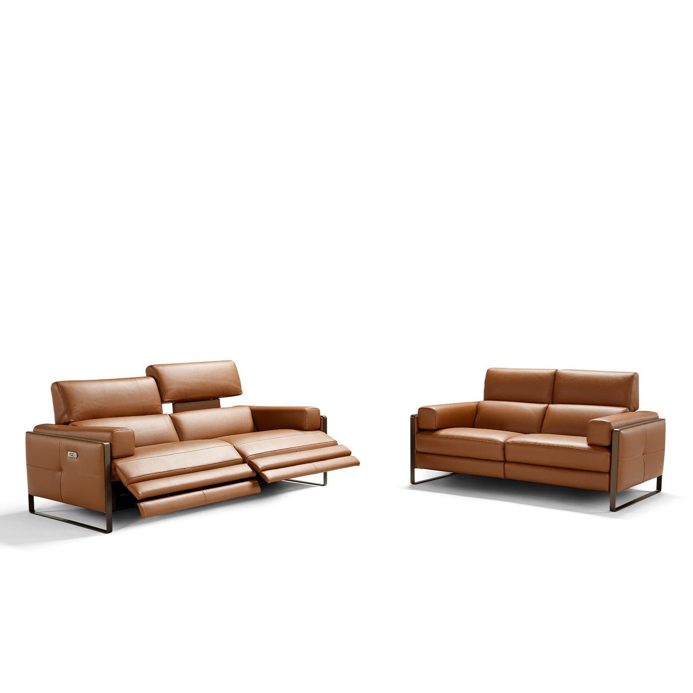 Italian Daunia Brown Leather 2-Seater Sofa