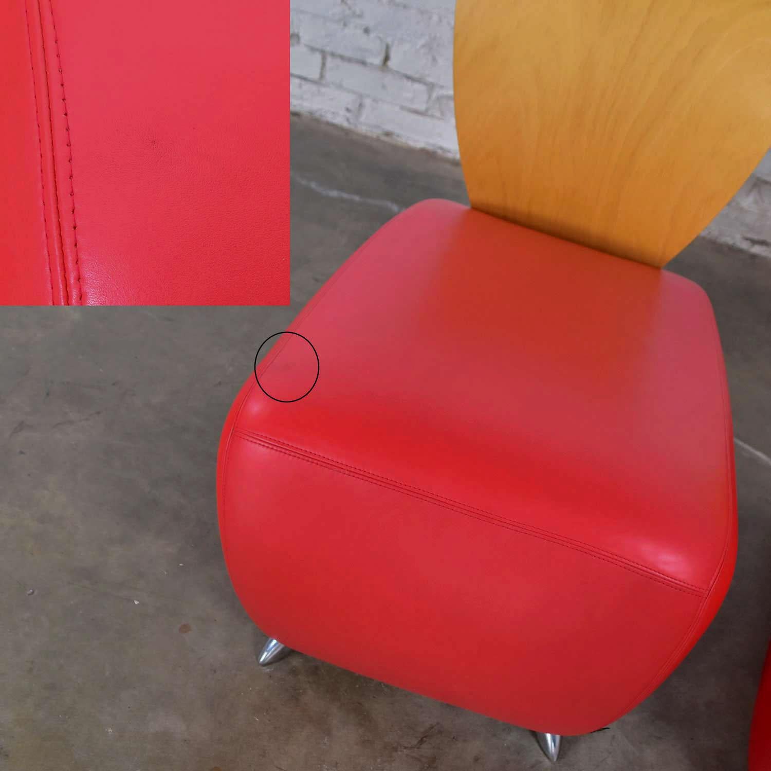 Dauphin BOBO Postmodern Accent Chairs by Dietmar Sharping Red Leather and Maple In Good Condition For Sale In Topeka, KS