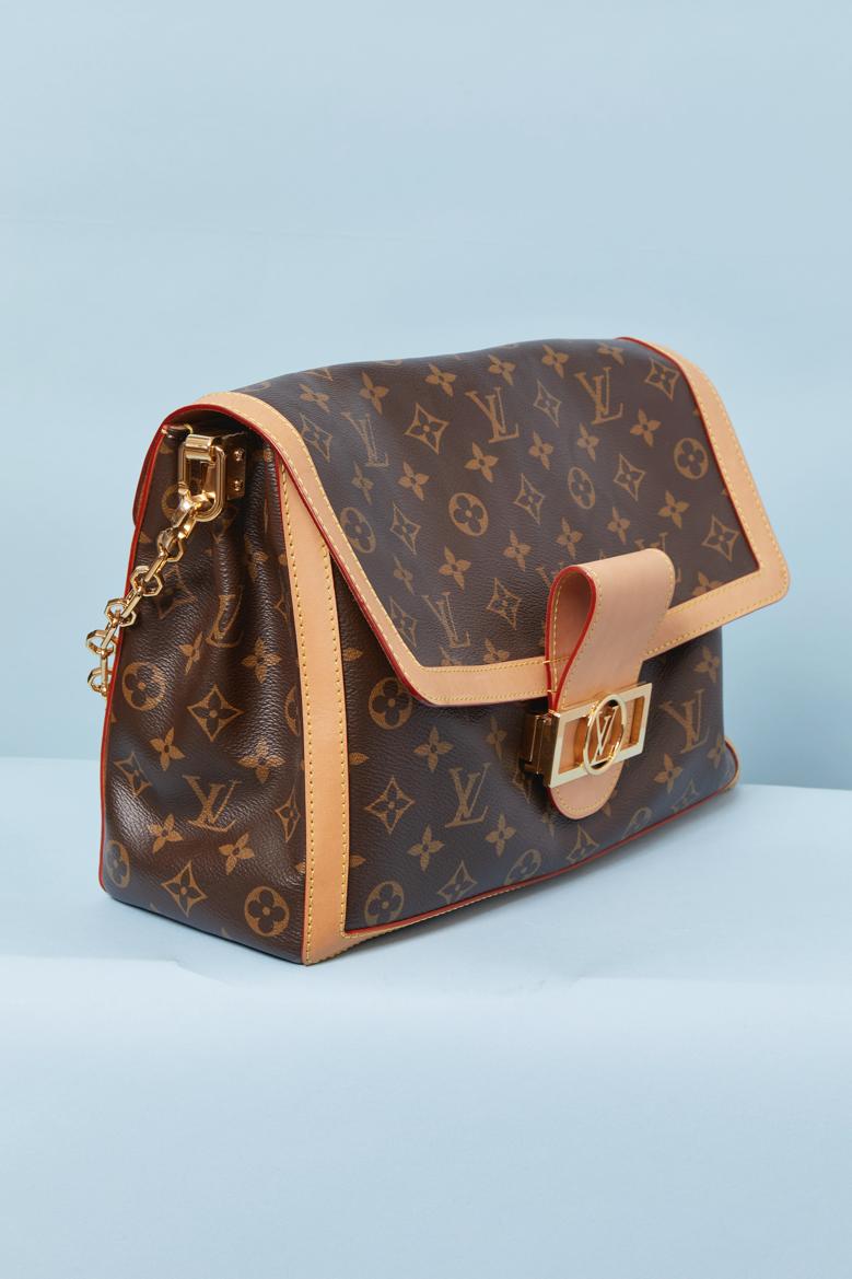 Borsa DAUPHINE in pelle con tracolla a catena LOUIS VUITTON In condizioni ottime in vendita a Saint-Ouen-Sur-Seine, FR