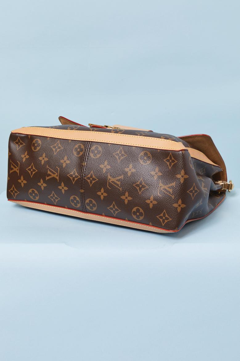 Borsa DAUPHINE in pelle con tracolla a catena LOUIS VUITTON in vendita 1