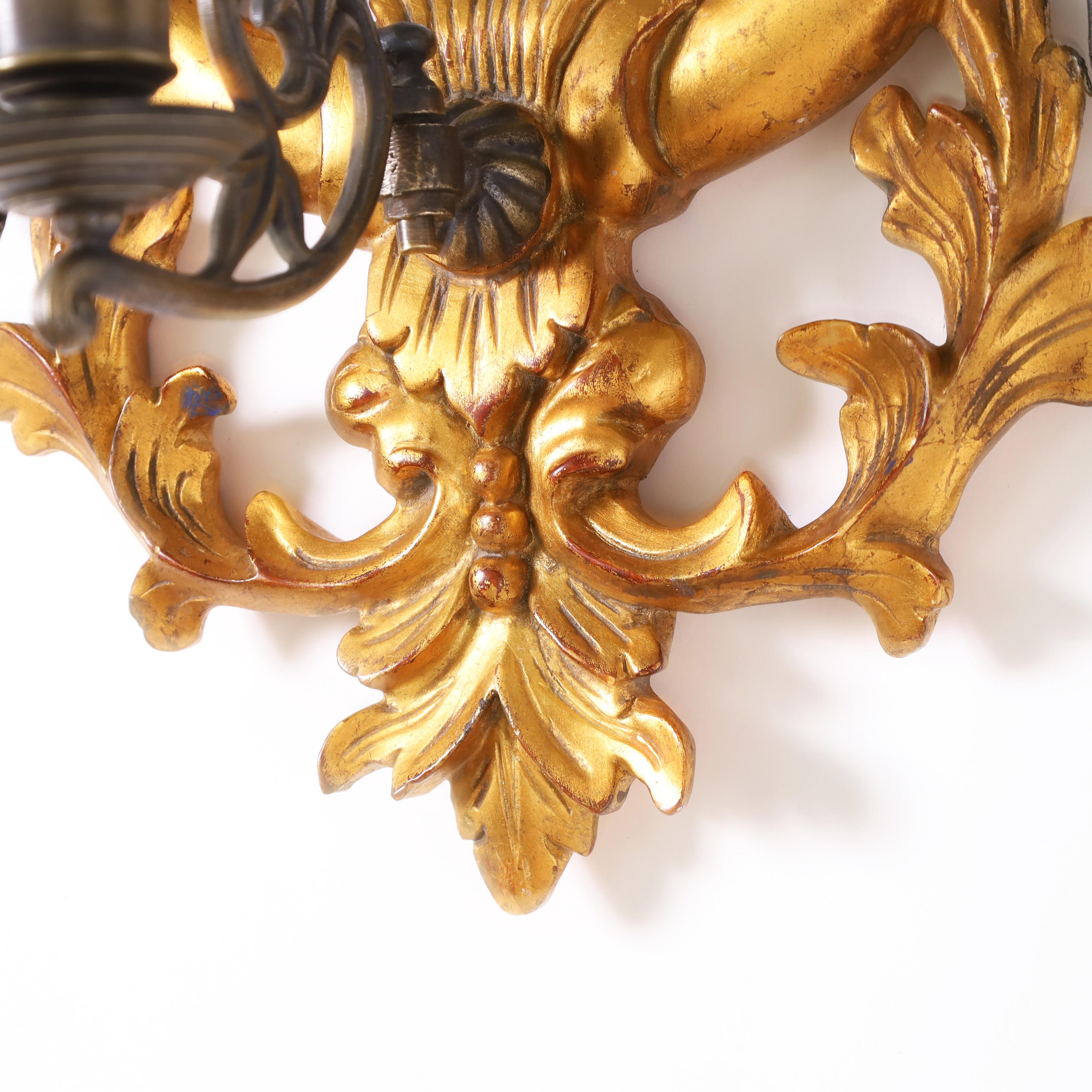 Legno massiccio Dauphine Coppia di lampade da parete a lira neoclassiche d'epoca in vendita