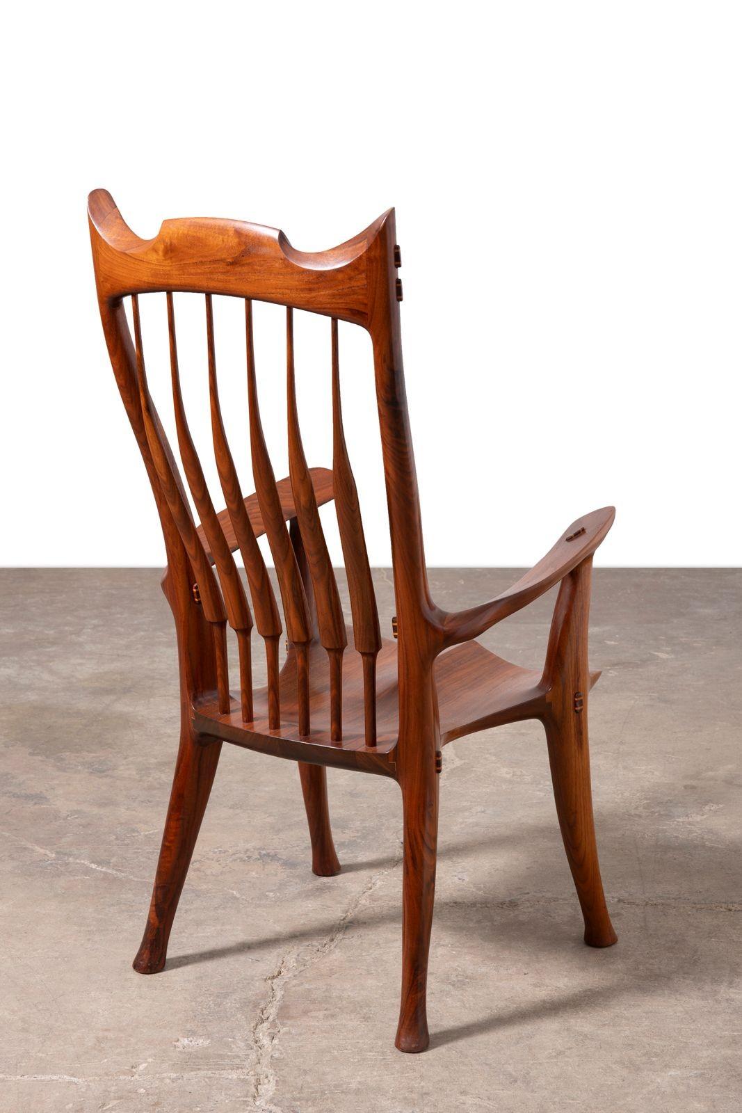Dave Hentzel Studio-Crafted Claro Walnut Armchair with Sculptural Spindle Back en vente 10