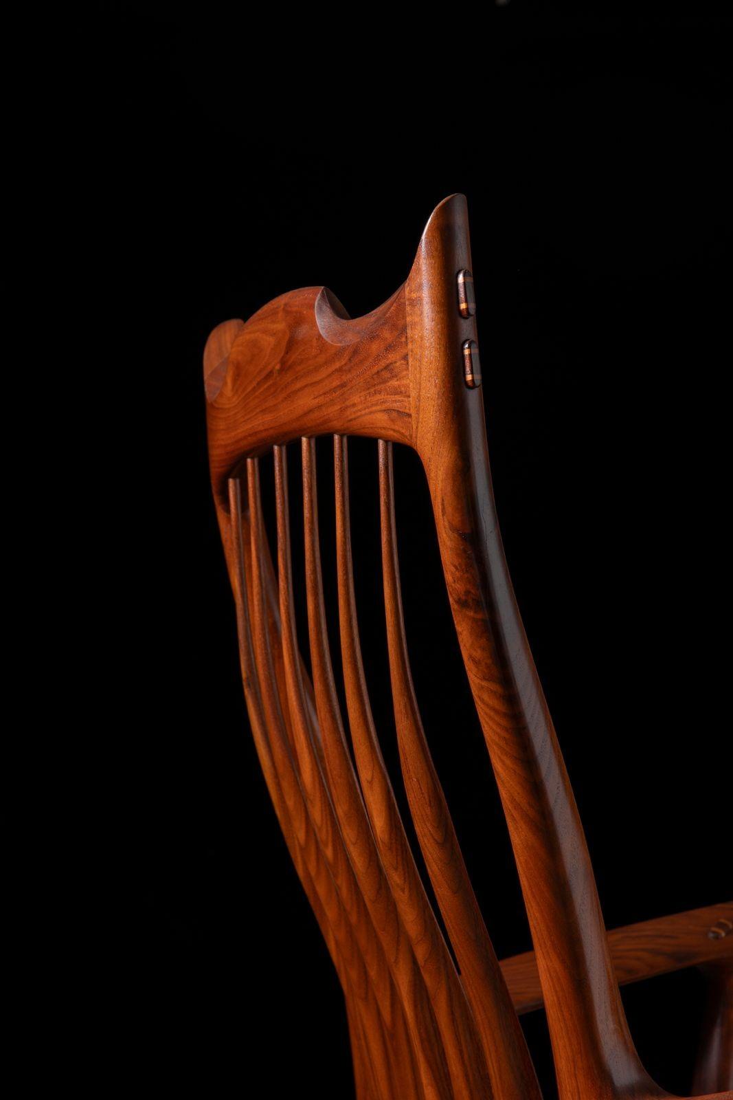 Américain Dave Hentzel Studio-Crafted Claro Walnut Armchair with Sculptural Spindle Back en vente