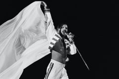 "Freddie Flies The Flag" - Stampa alla gelatina d'argento in edizione limitata, autografata e senza cornice
