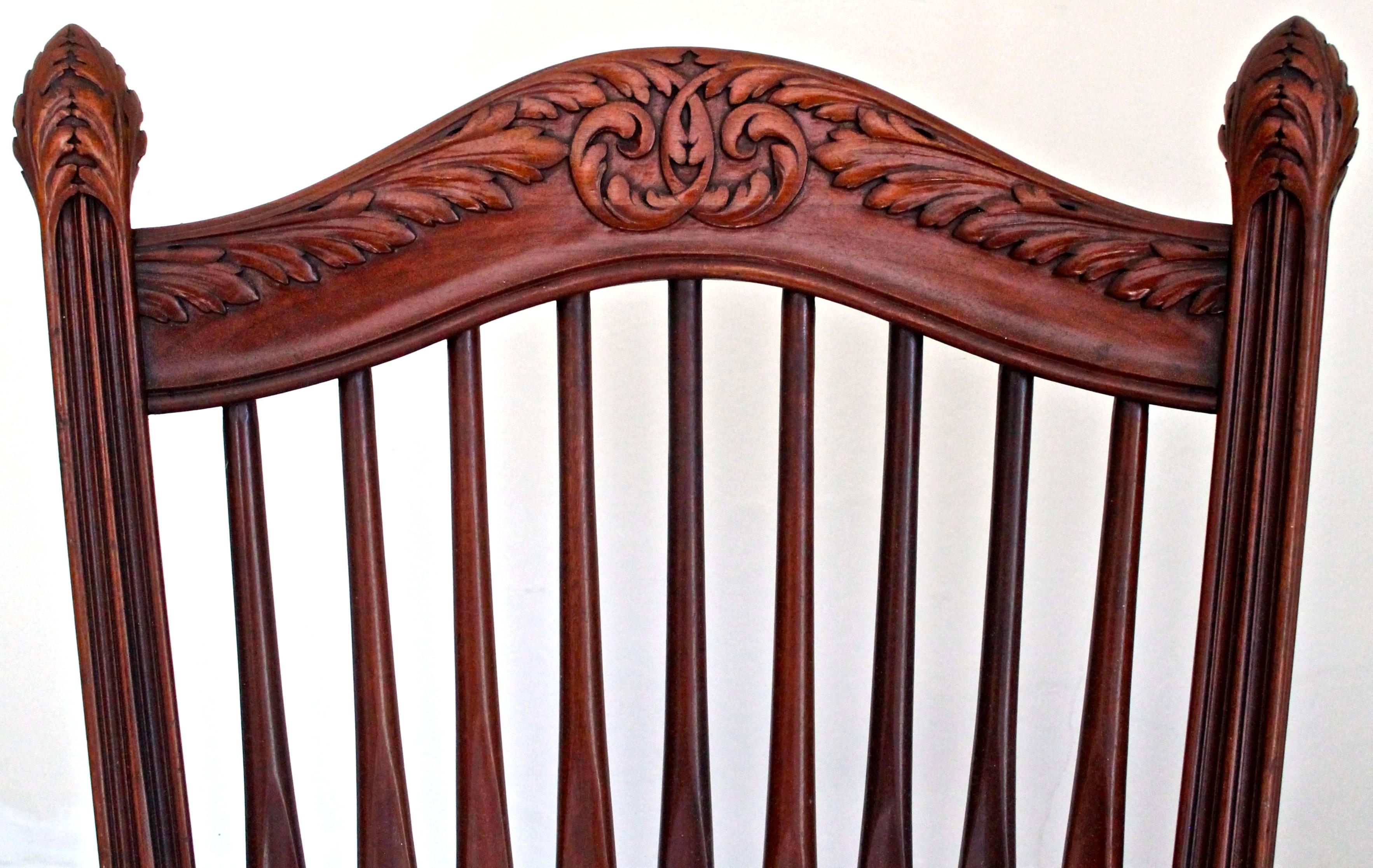 Francis Bacon Davenport Sillón renacentista americano de caoba tallada Estadounidense en venta