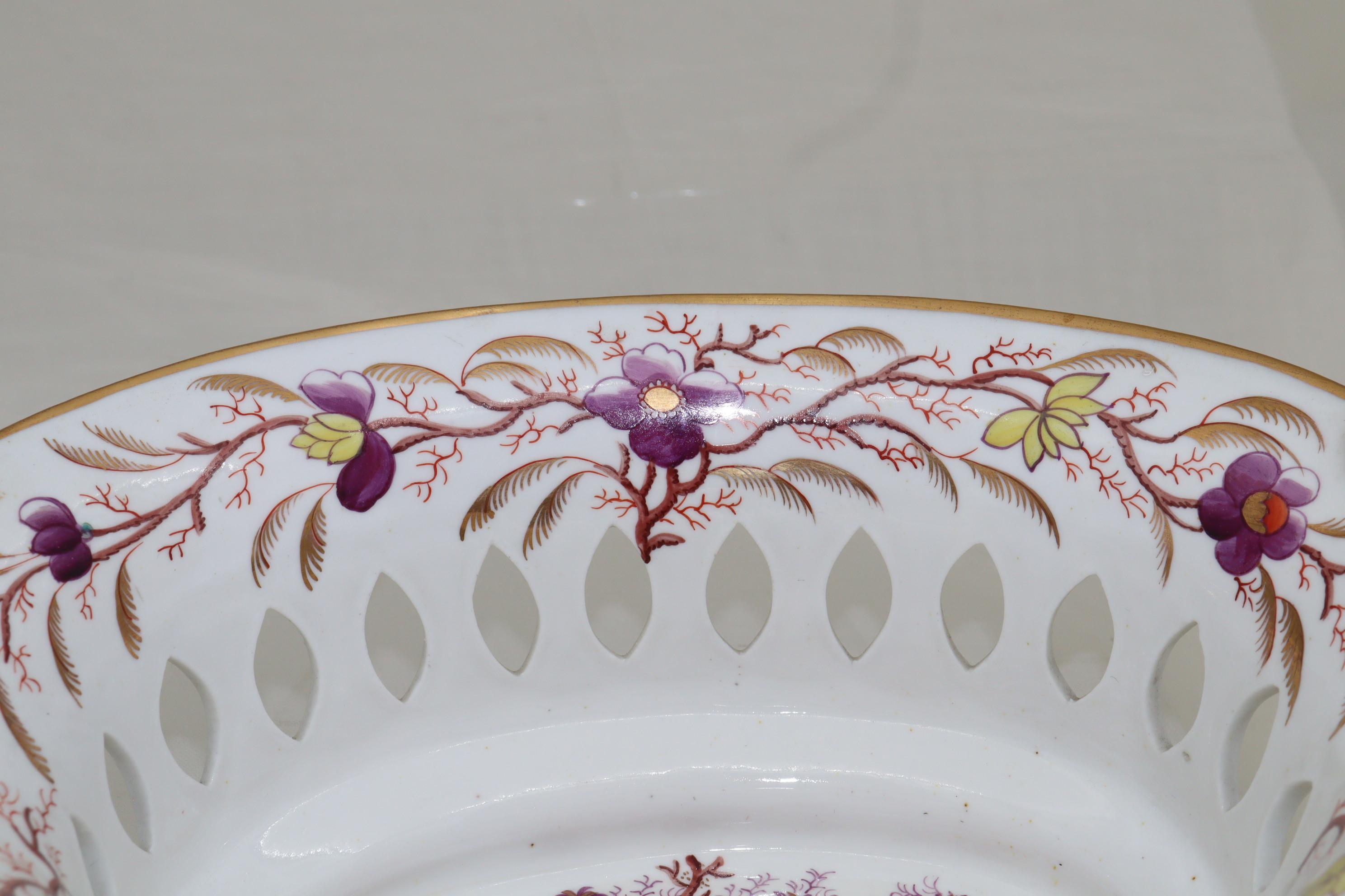 Hand-Painted Davenport hand painted bone china dessert basket and stand For Sale