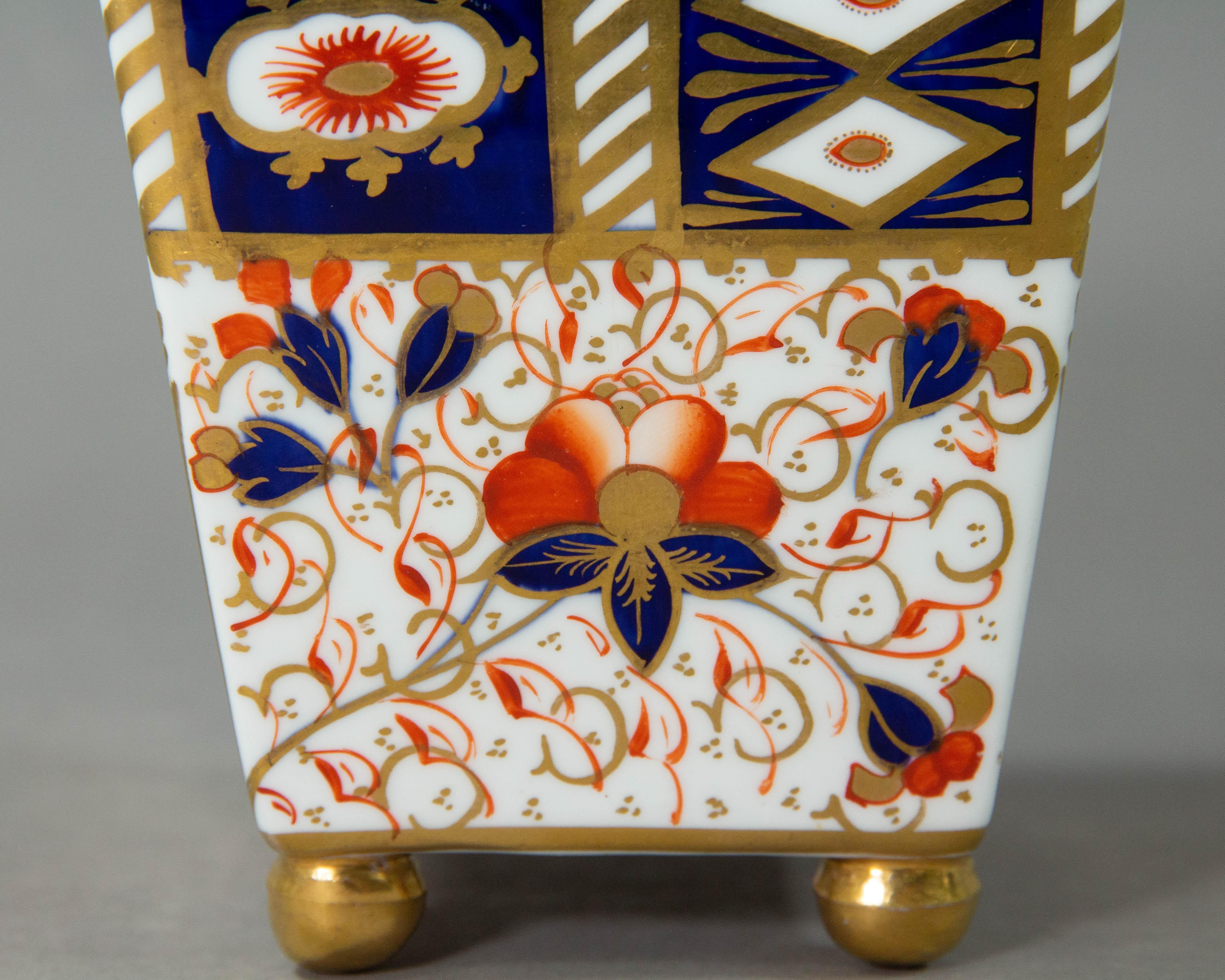 Hand-Painted Davenport, Imari Pattern #6060, Footed Square Vase/Jar