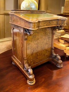 Davenport mid-Victorian burr walnut and marquetry desk, 19th century, circa 1860