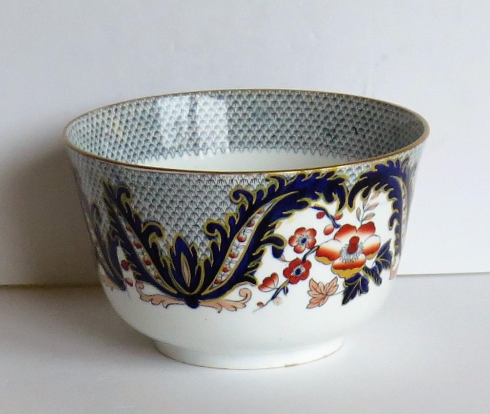 Davenport Porcelain Bowl in Pattern 2829 Fully Marked to Base, English, 1860 2