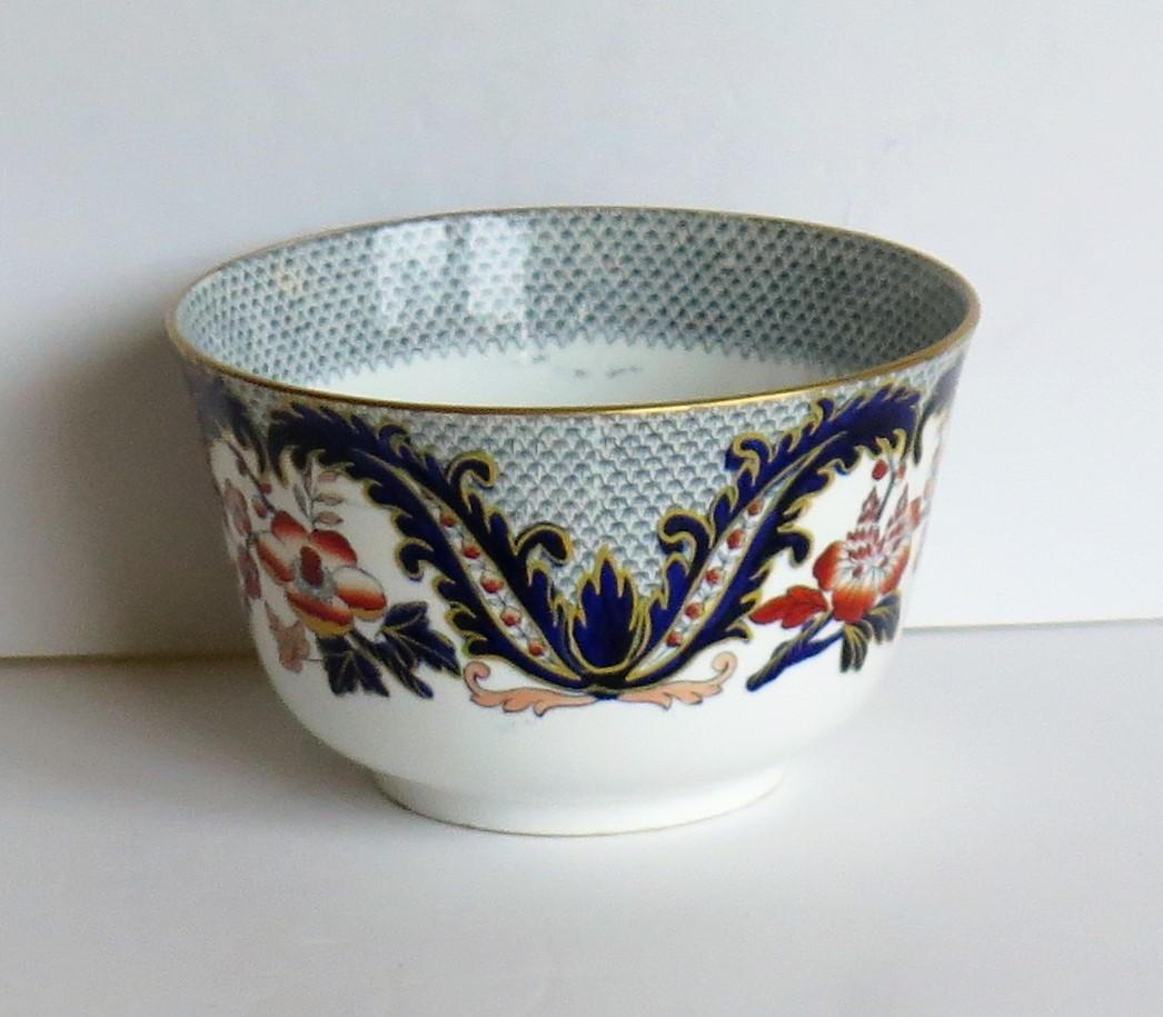 Davenport Porcelain Bowl in Pattern 2829 Fully Marked to Base, English, 1860 3