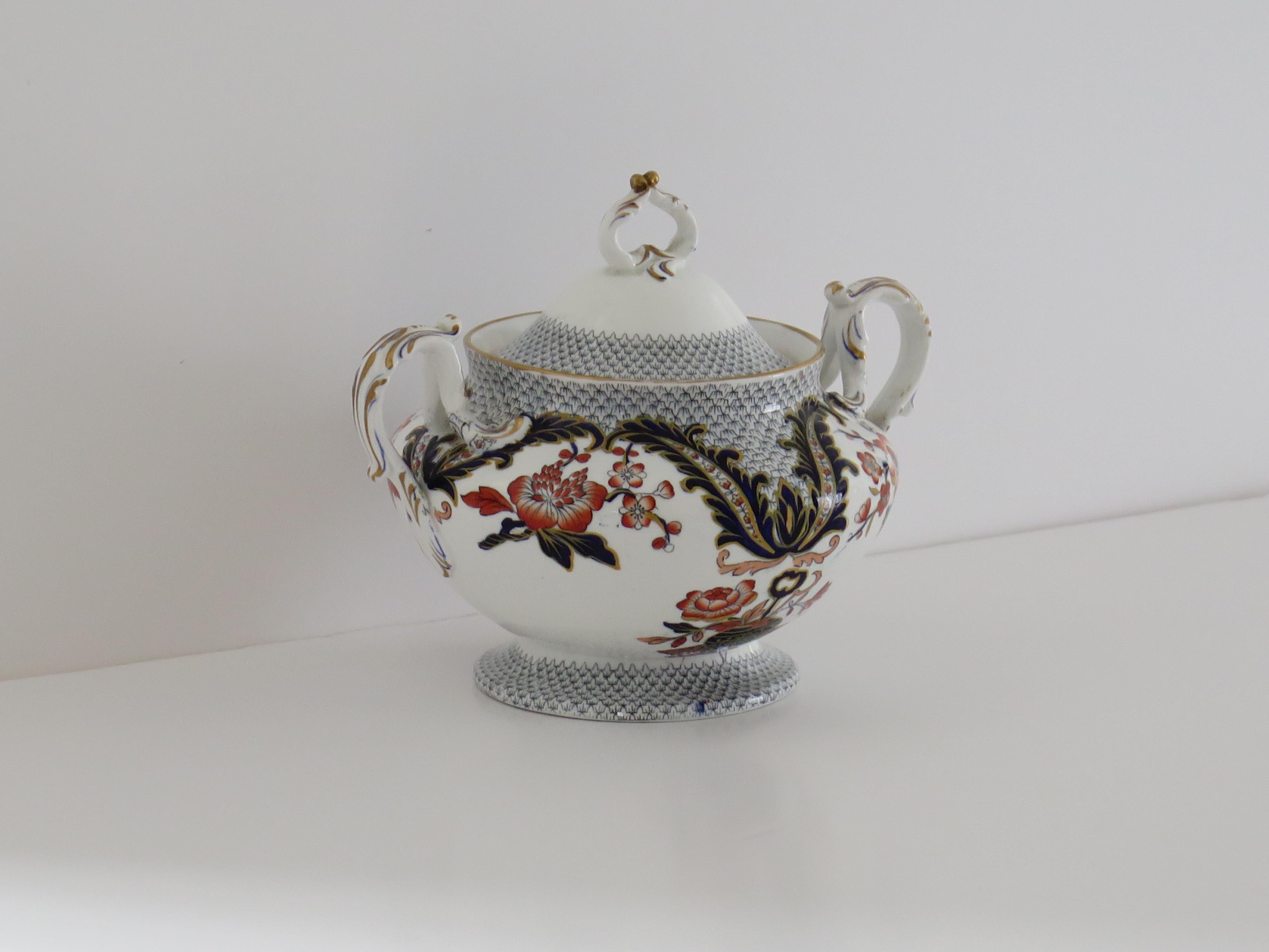 Cuenco con tapa de porcelana Davenport, patrón 2829 Chinoiserie, inglés 1860 en Bueno estado para la venta en Lincoln, Lincolnshire